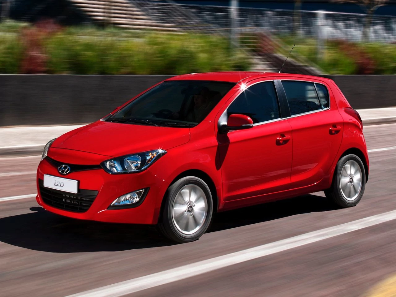 Внешний вид автомобиля — HYUNDAI I20