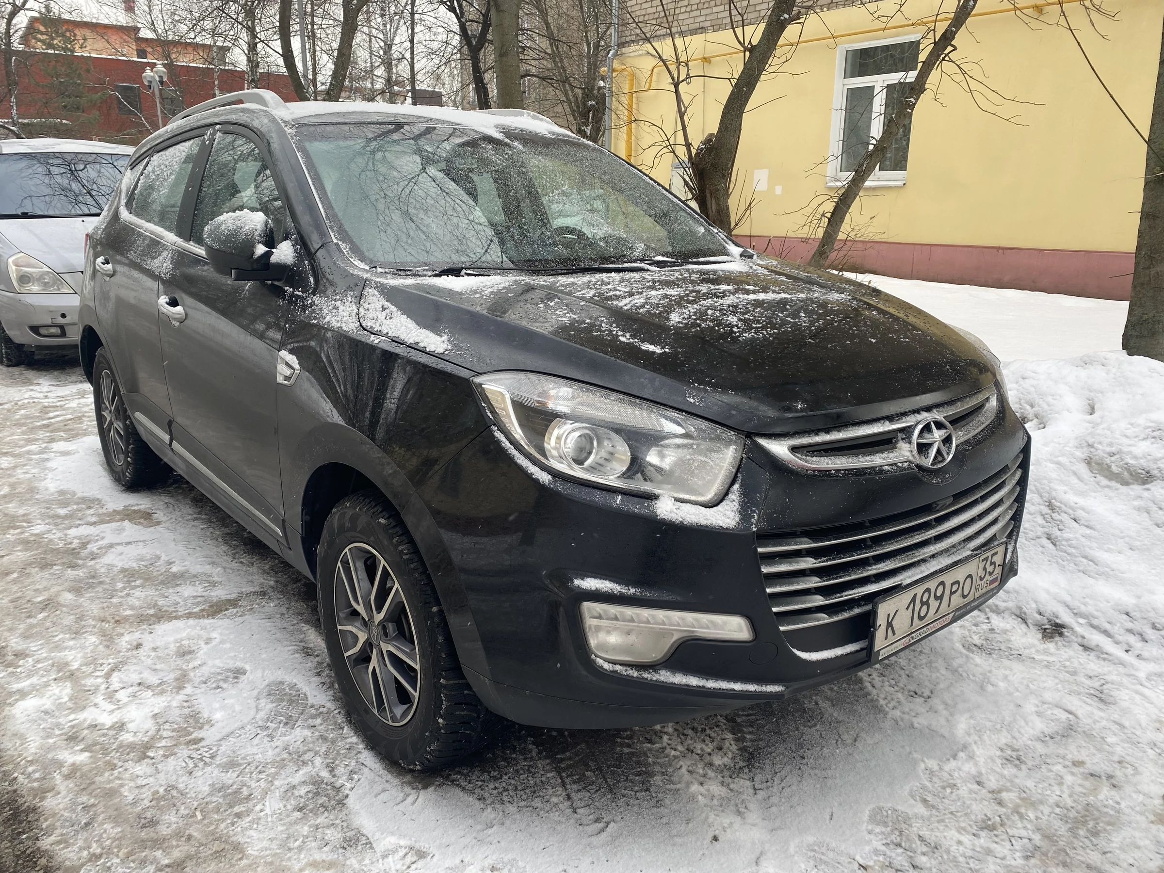 Внешний вид автомобиля — JAC S5 (Eagle)