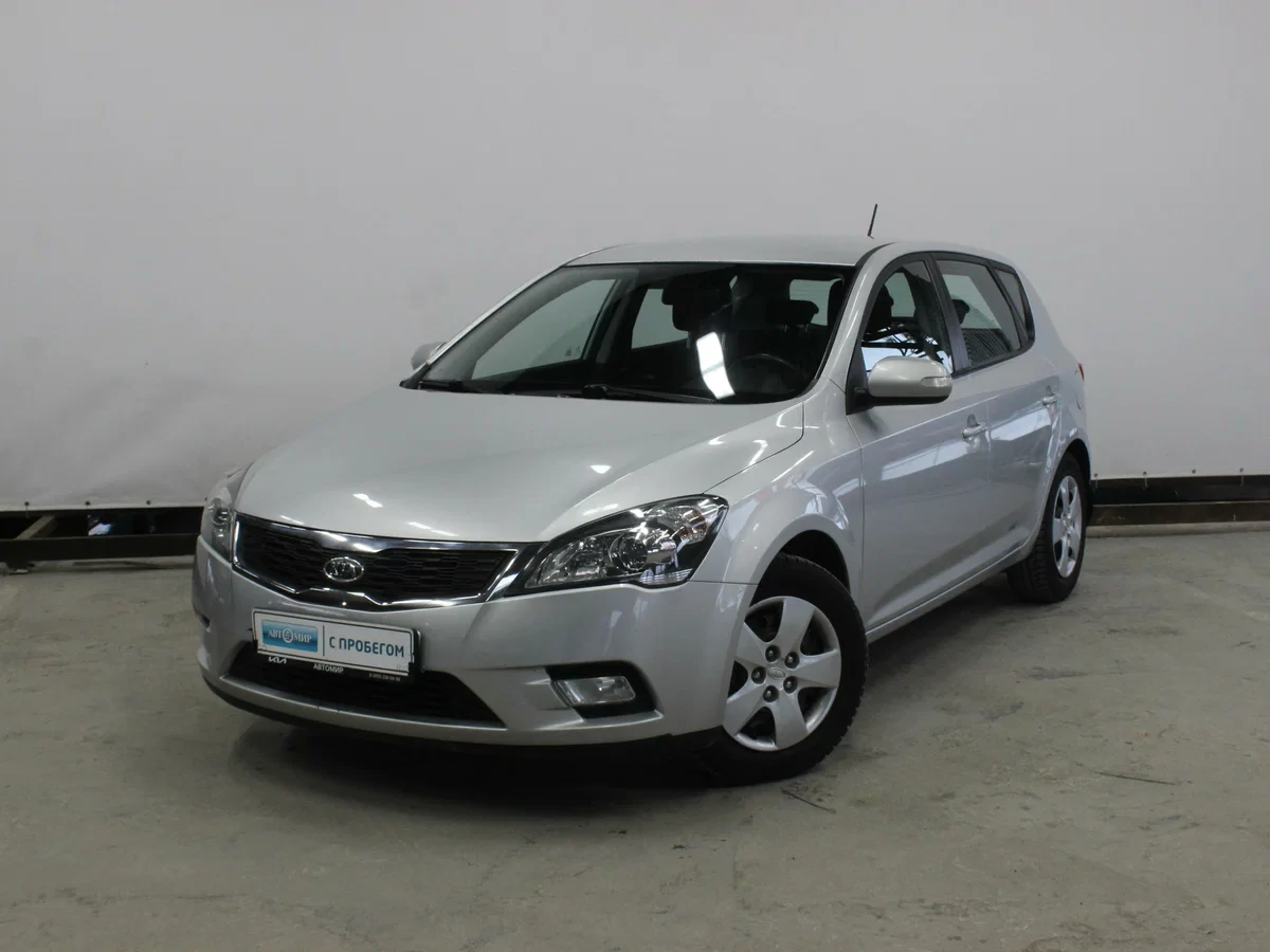 Внешний вид автомобиля — KIA CEED