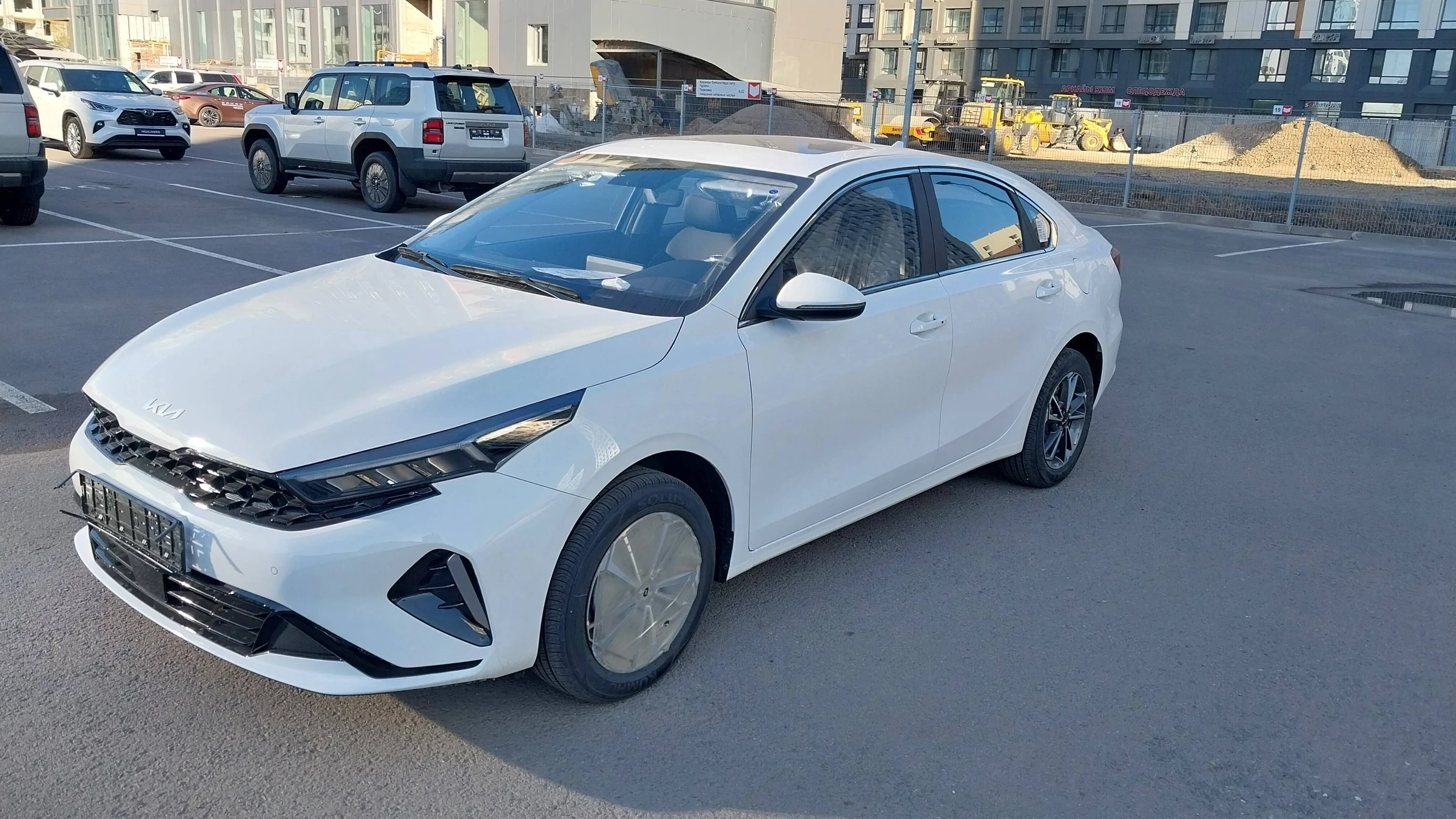 Внешний вид автомобиля — KIA K3