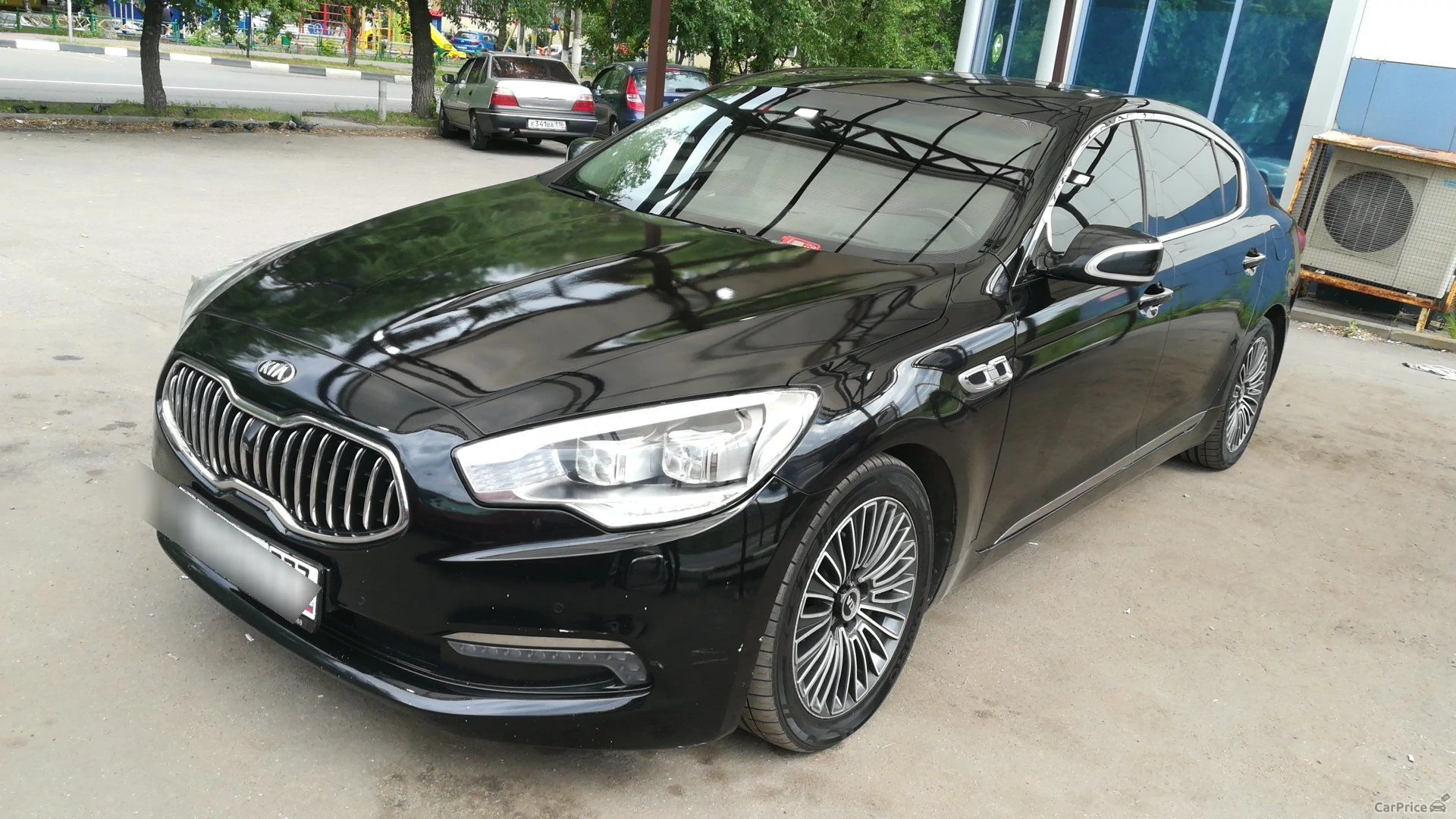Внешний вид автомобиля — KIA QUORIS