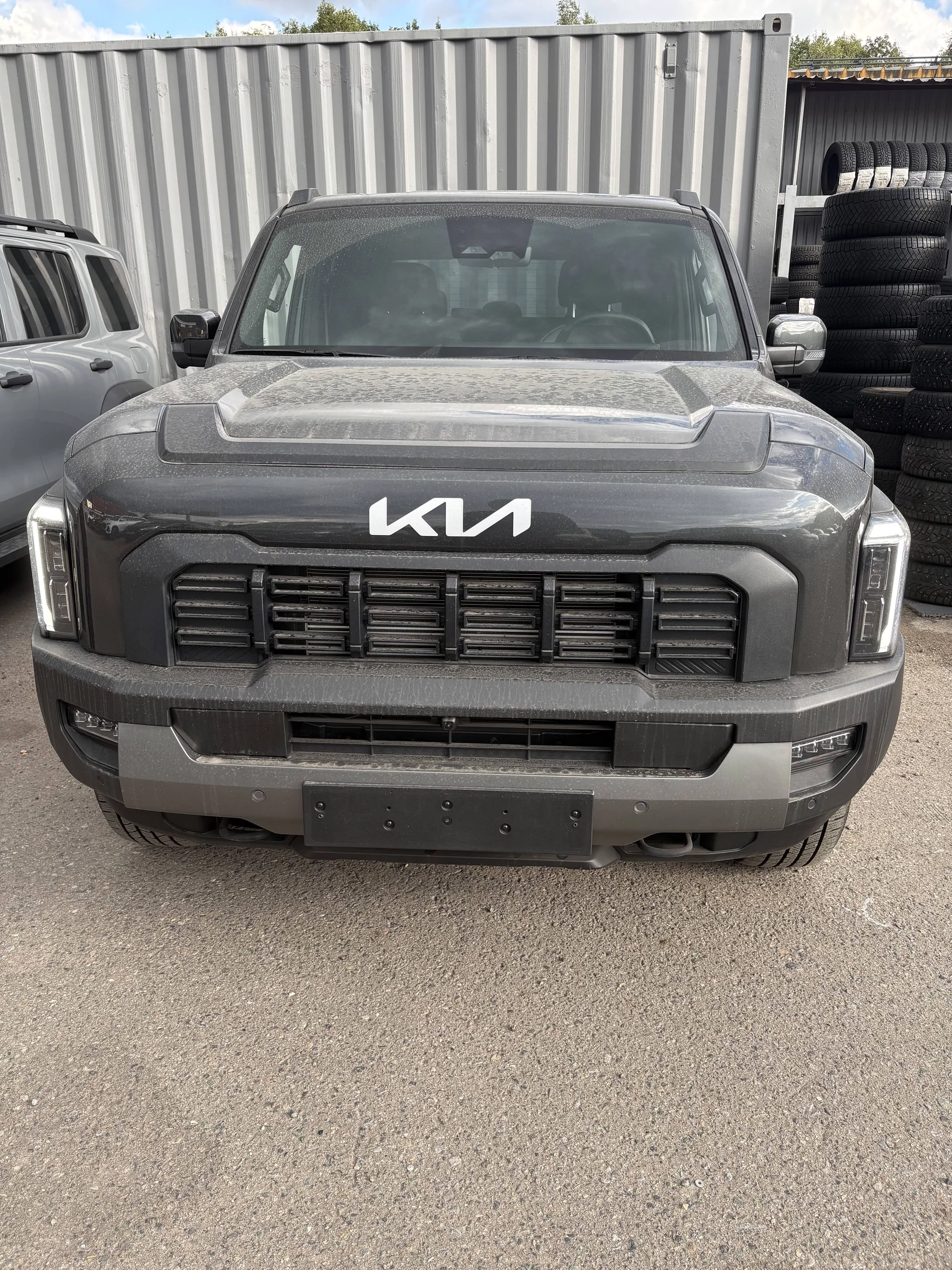 Внешний вид автомобиля — KIA Tasman