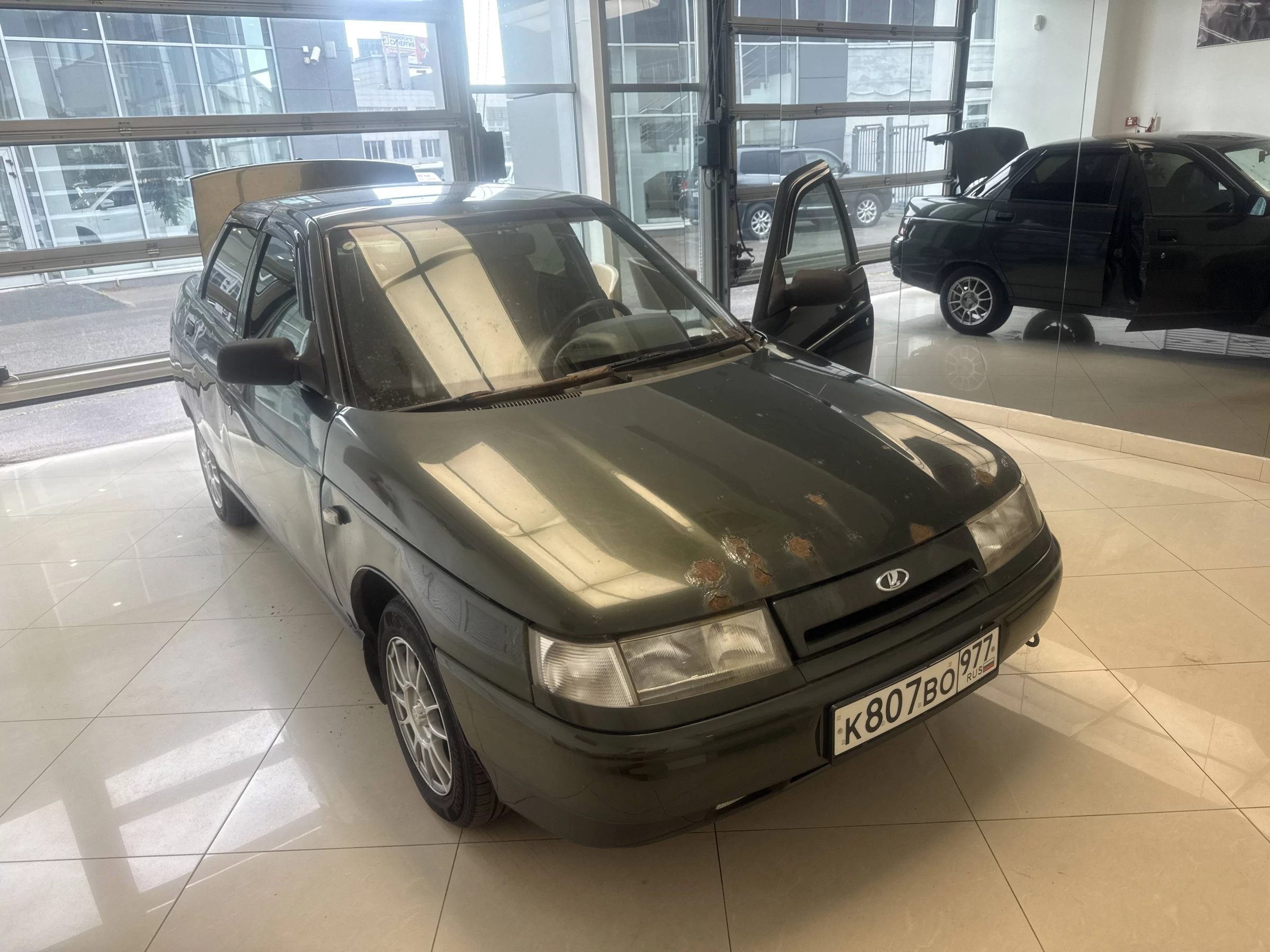 Внешний вид автомобиля — LADA 2110