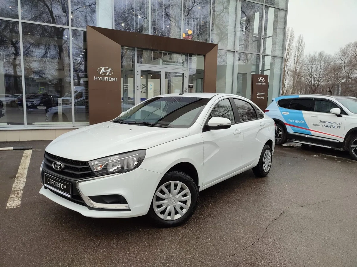 Внешний вид автомобиля — LADA VESTA
