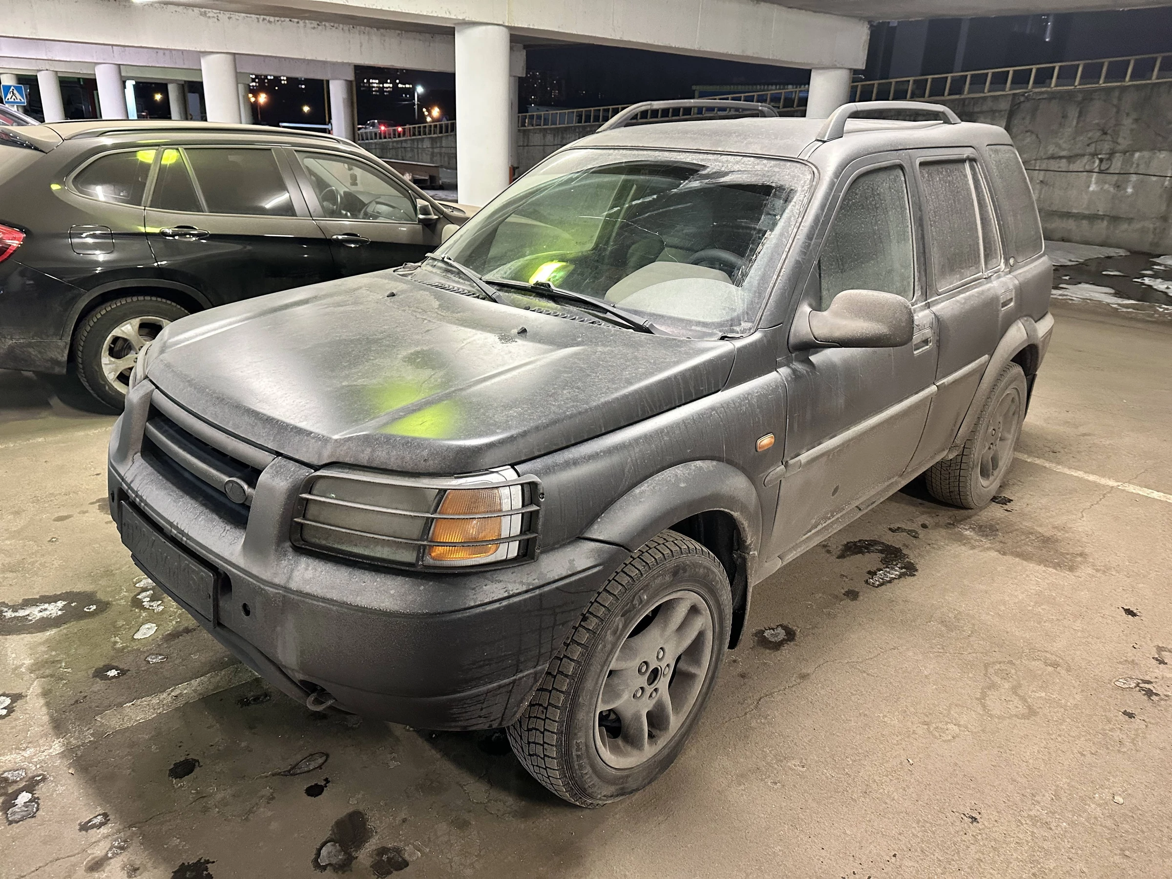 Внешний вид автомобиля — LAND ROVER FREELANDER