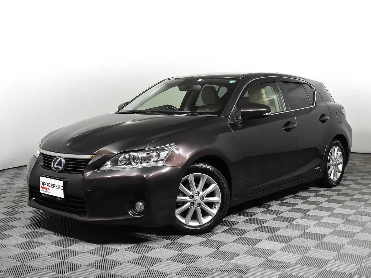 Внешний вид автомобиля — LEXUS CT