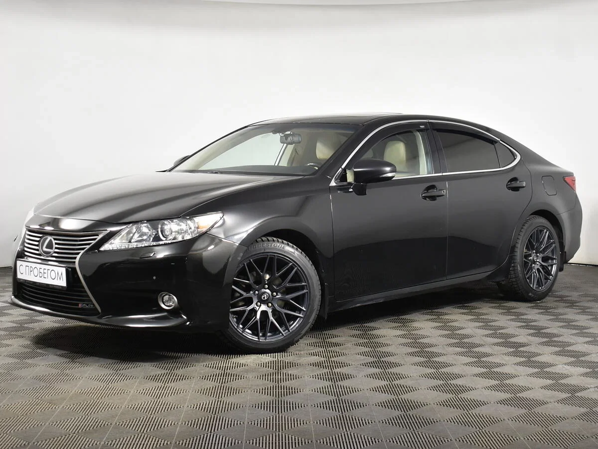 Внешний вид автомобиля — LEXUS ES