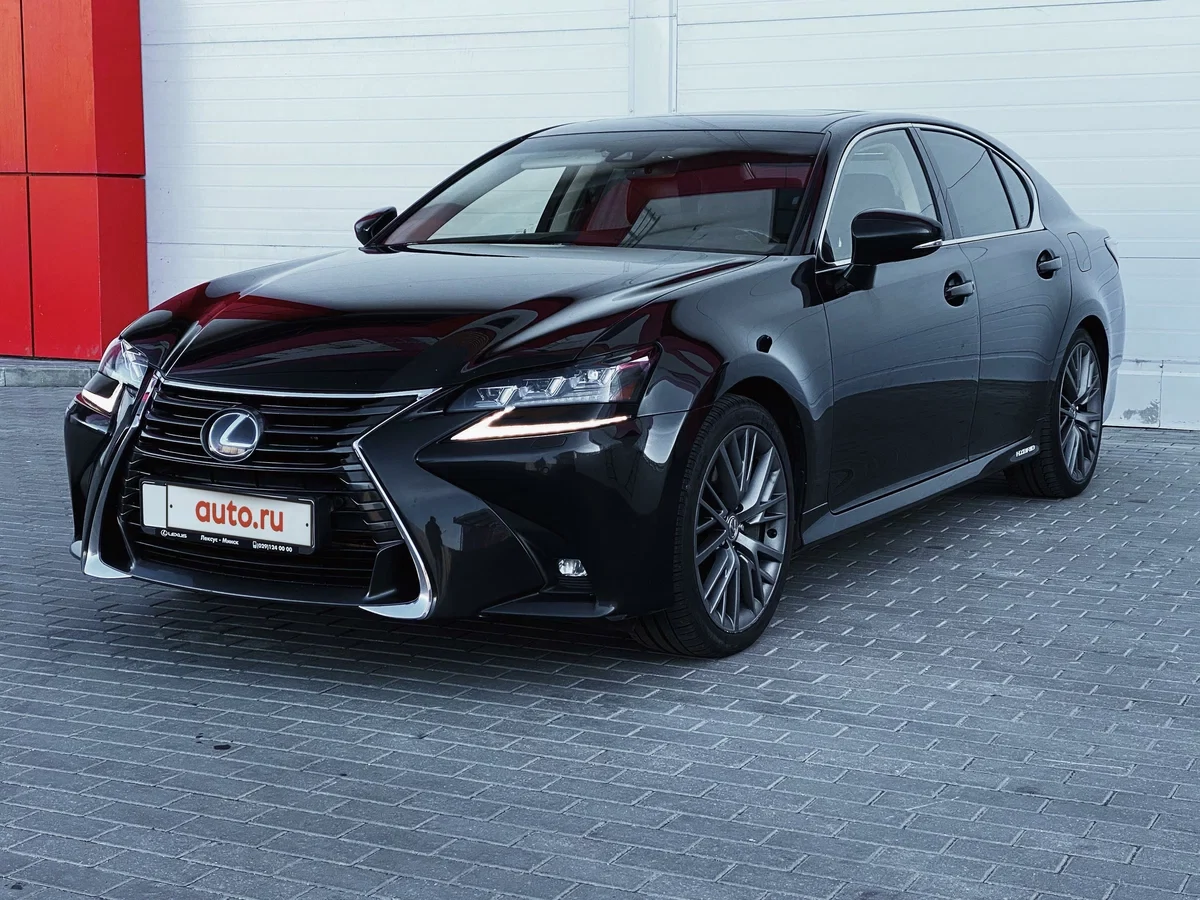 Внешний вид автомобиля — LEXUS GS
