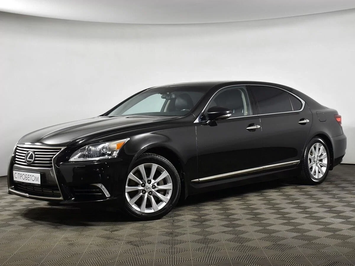 Внешний вид автомобиля — LEXUS LS