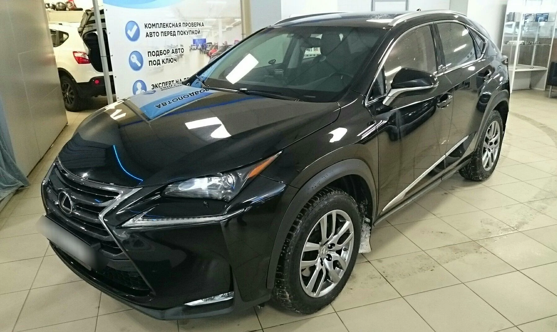 Внешний вид автомобиля — LEXUS NX