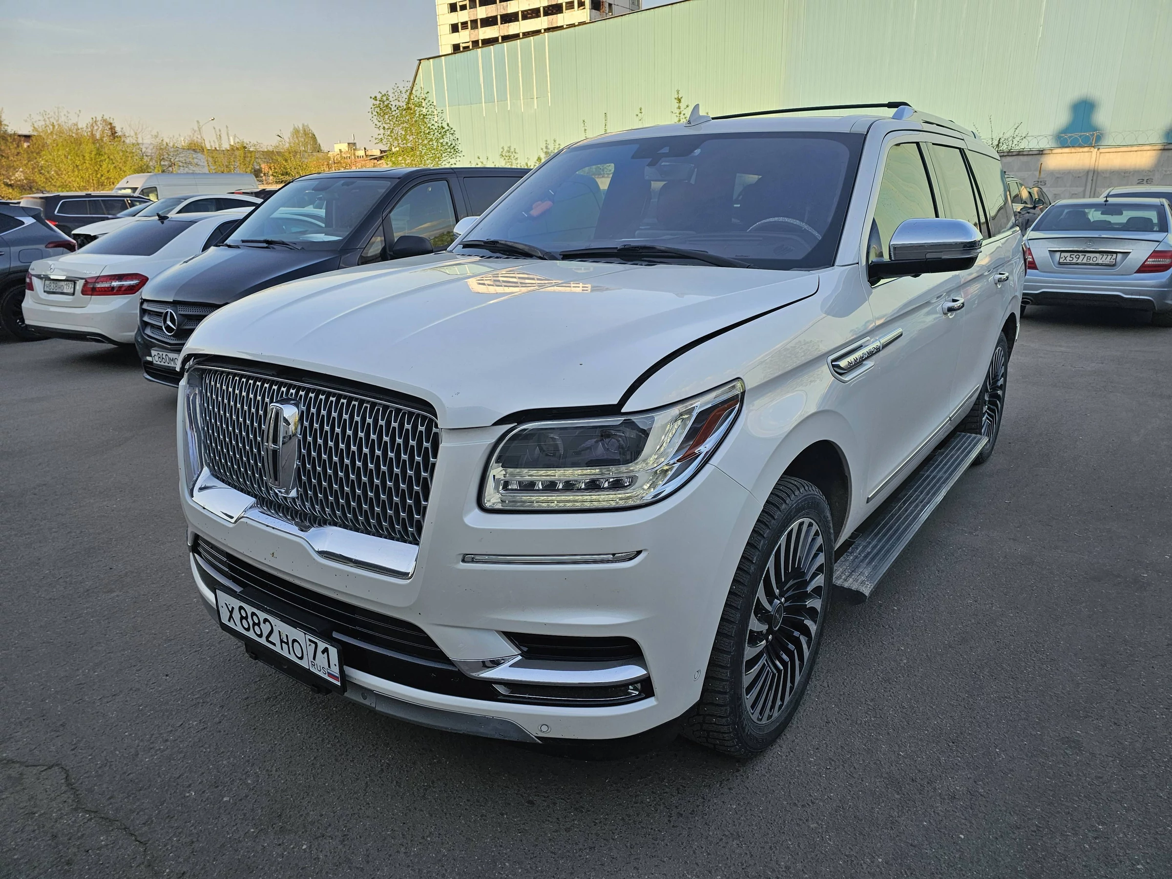 Внешний вид автомобиля — Linkoln Navigator