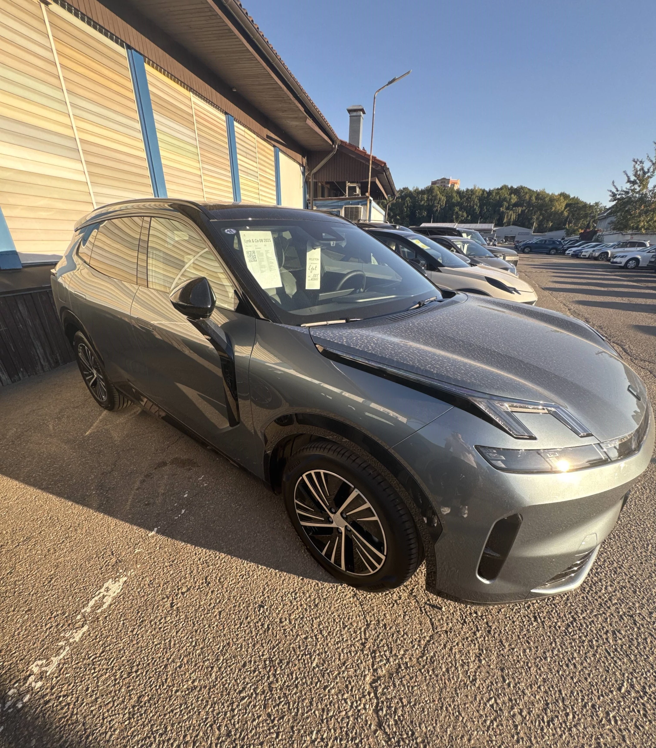Внешний вид автомобиля — LYNK 08