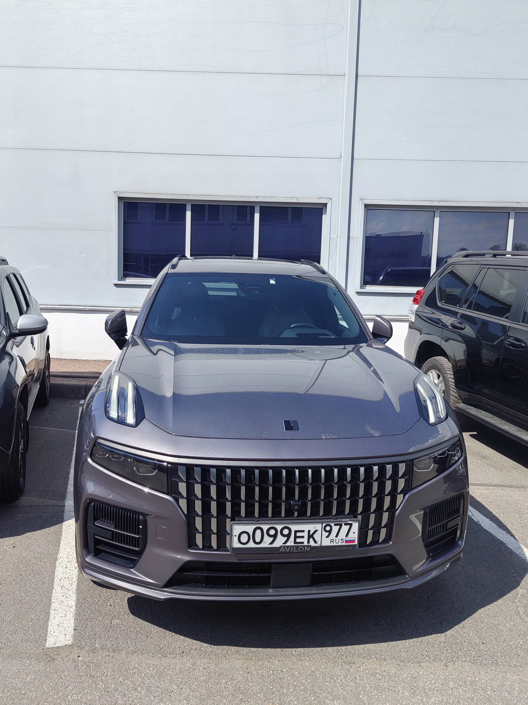 Внешний вид автомобиля — LYNK 09