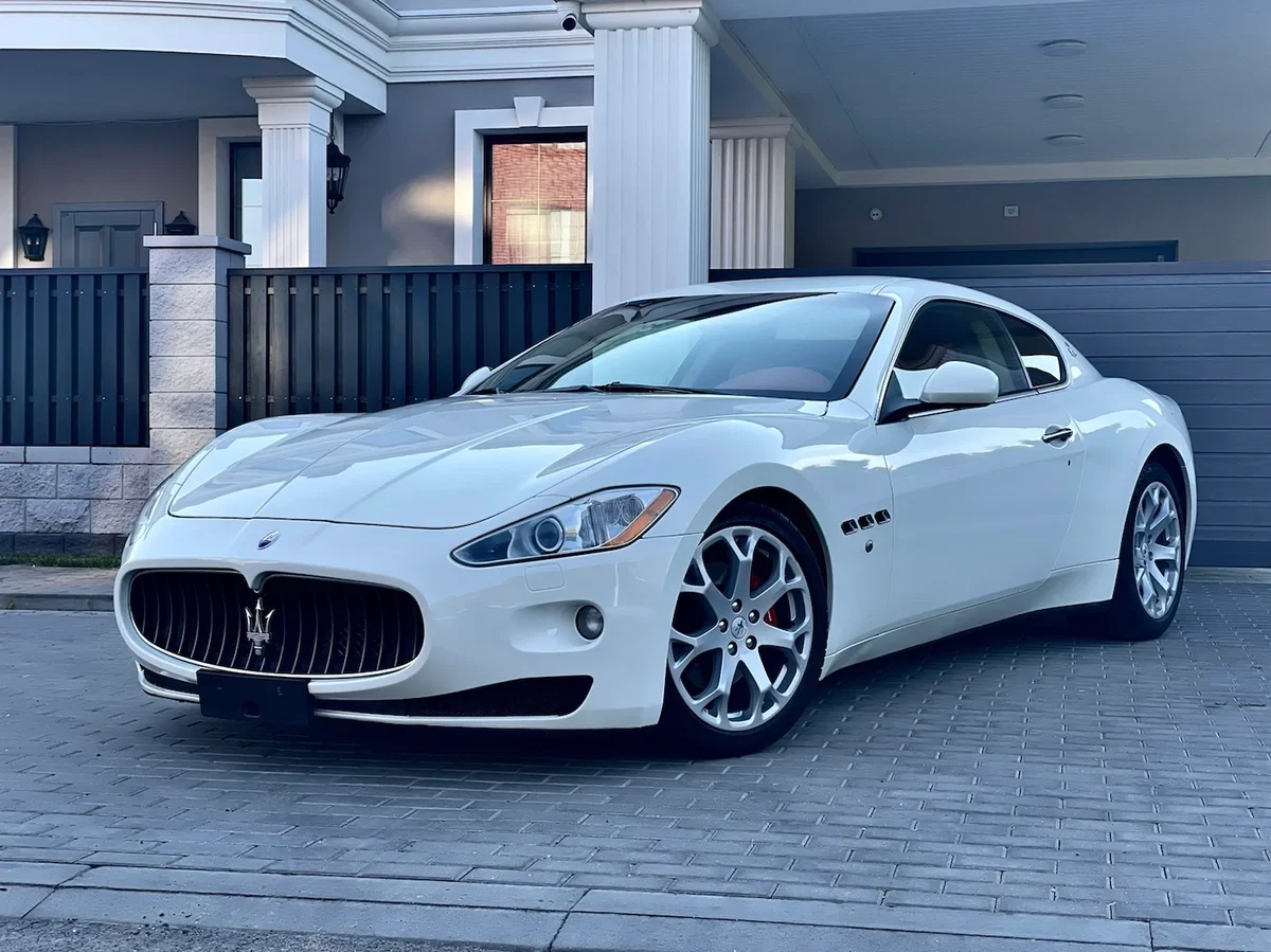 Внешний вид автомобиля — MASERATI GRANTURISMO