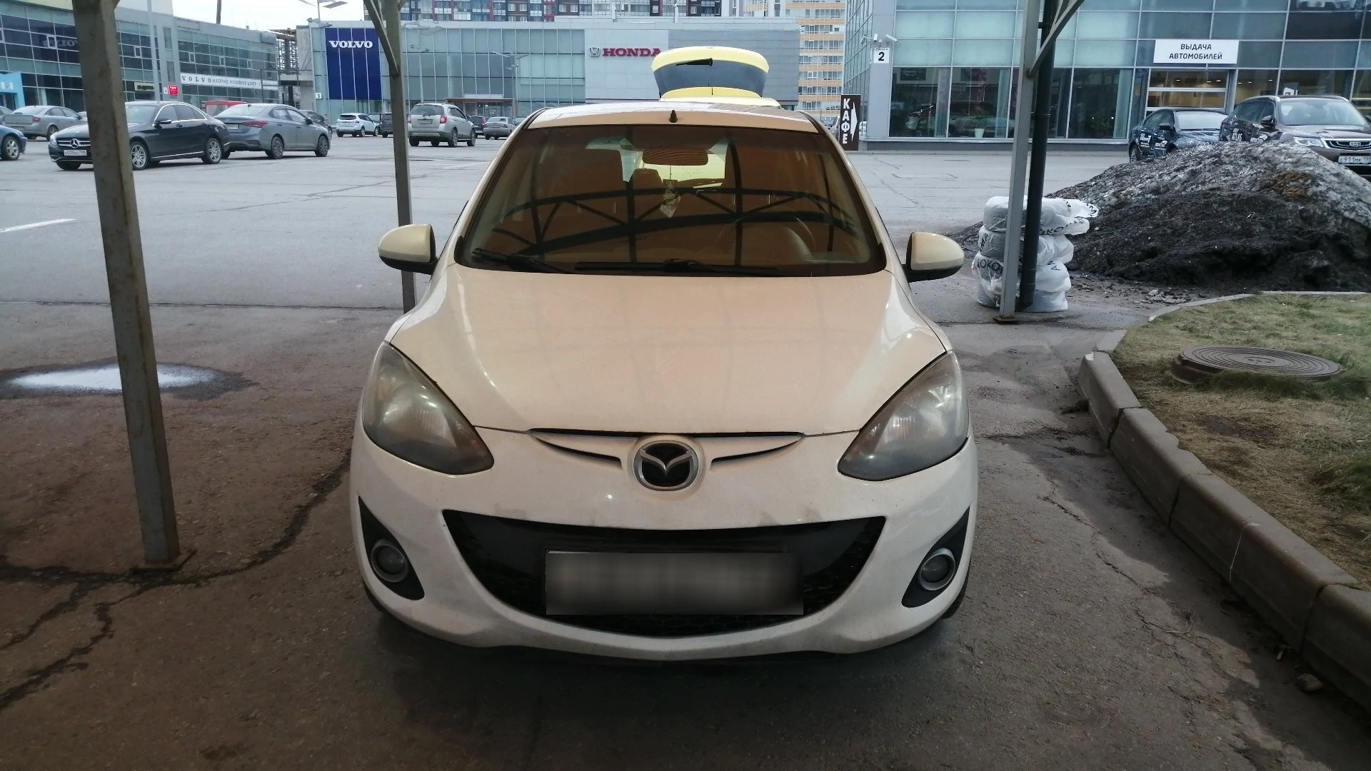 Внешний вид автомобиля — MAZDA 2