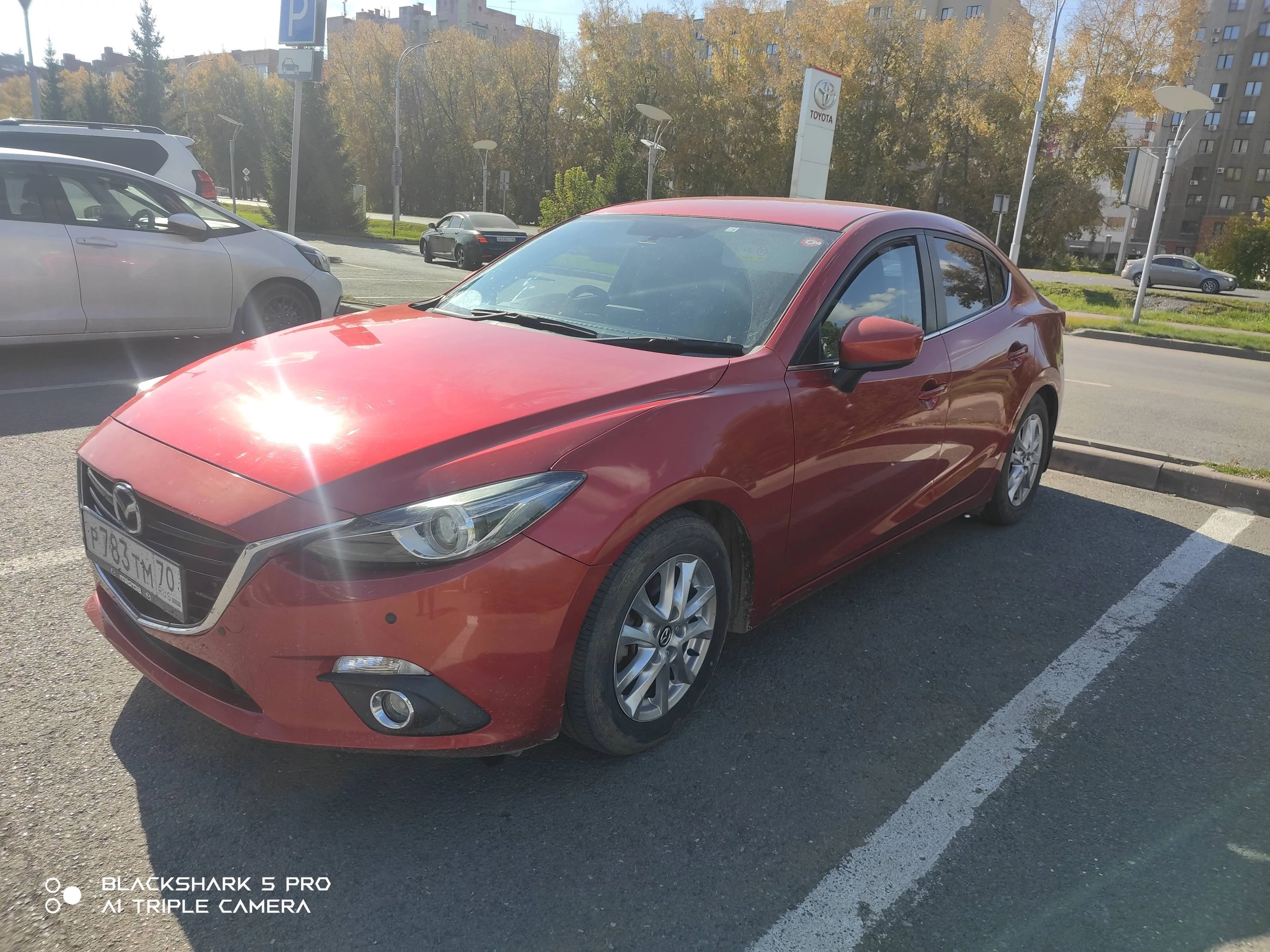 Внешний вид автомобиля — MAZDA Axela