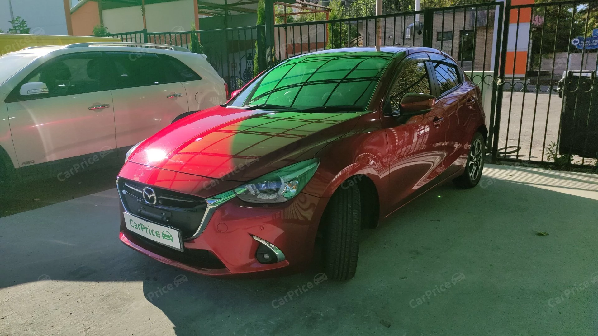 Внешний вид автомобиля — MAZDA Demio