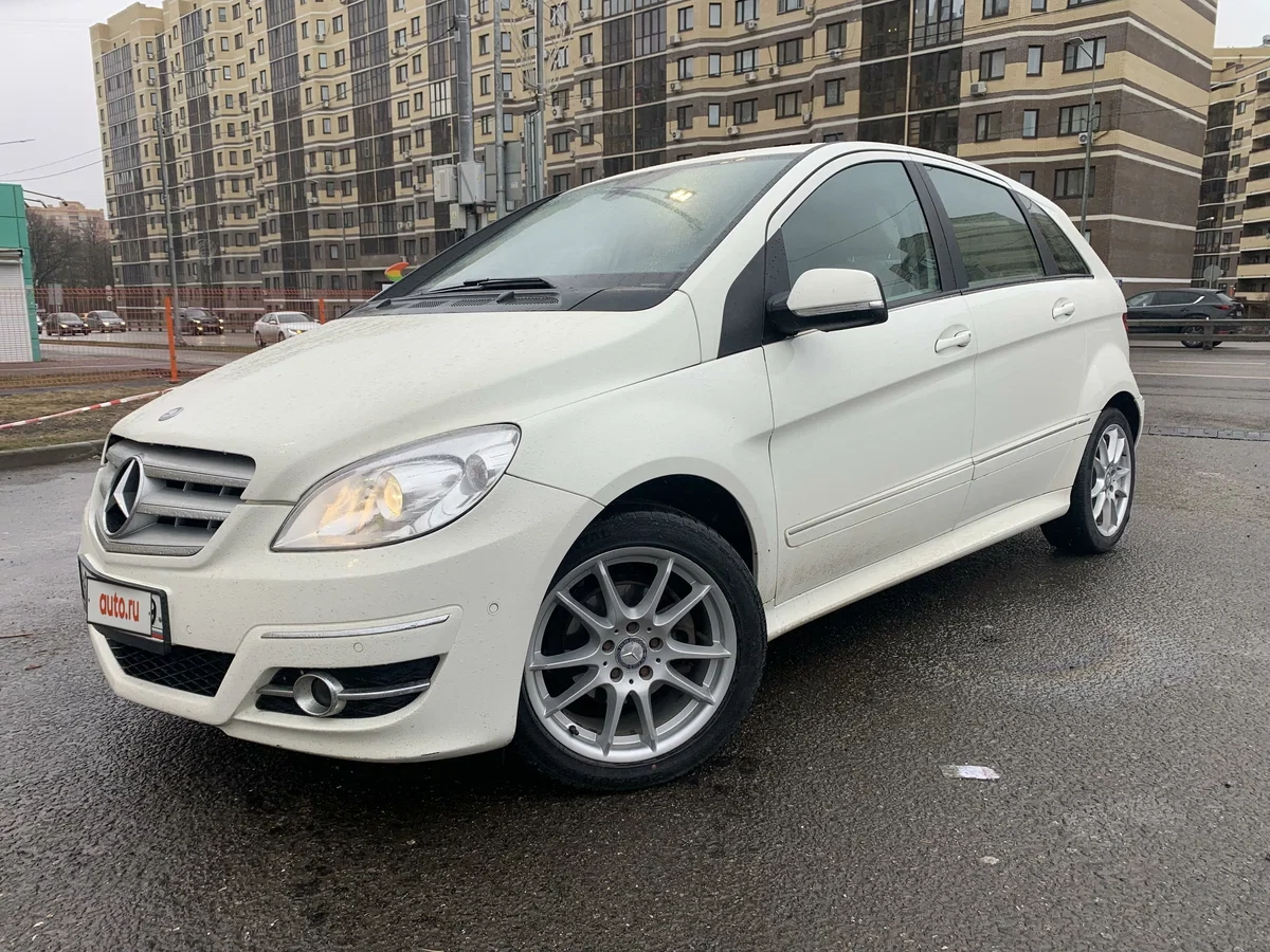Внешний вид автомобиля — MERCEDES B-CLASS