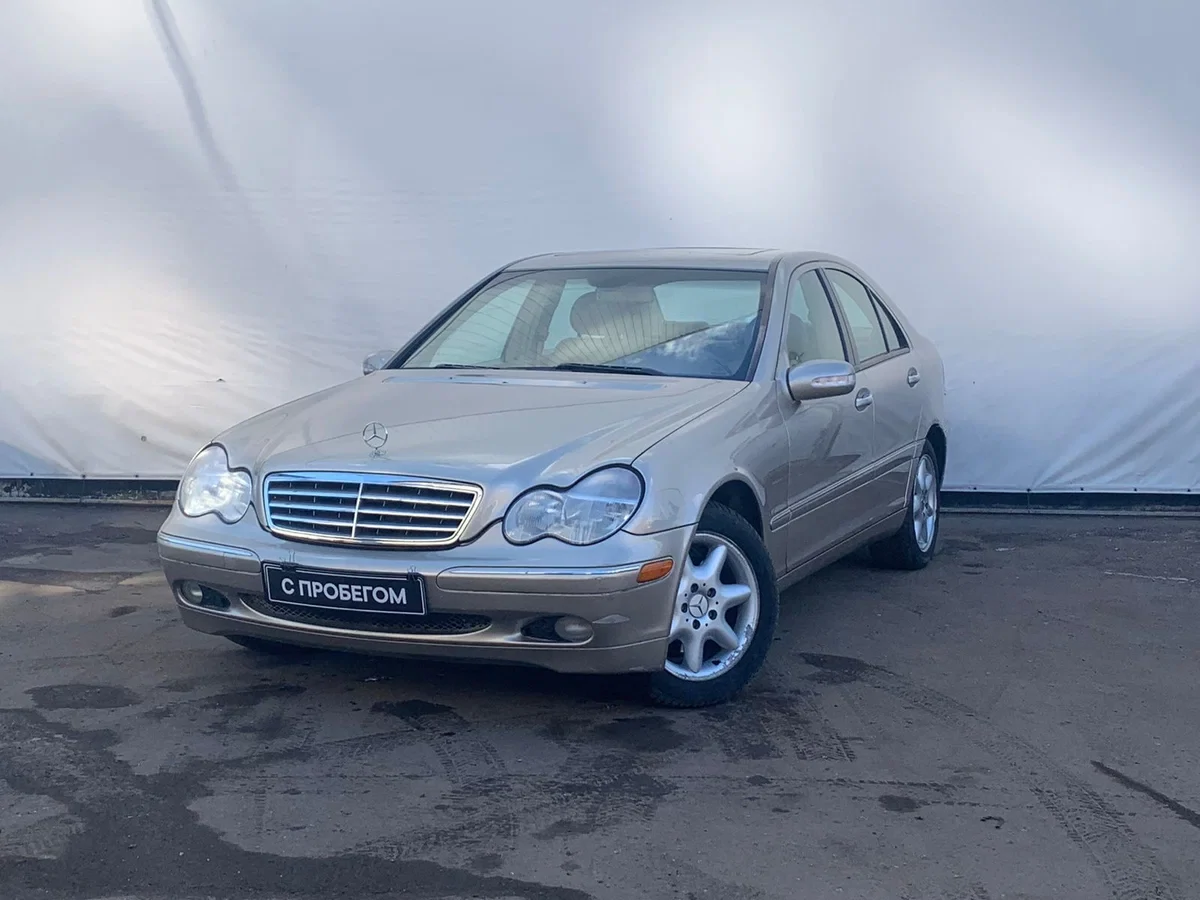 Внешний вид автомобиля — MERCEDES C-CLASS