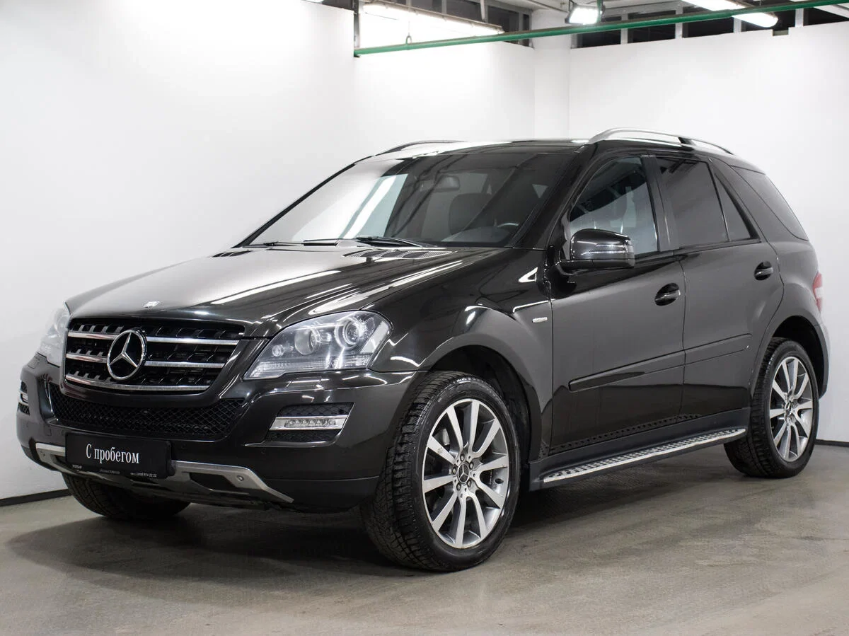 Внешний вид автомобиля — MERCEDES M-CLASS