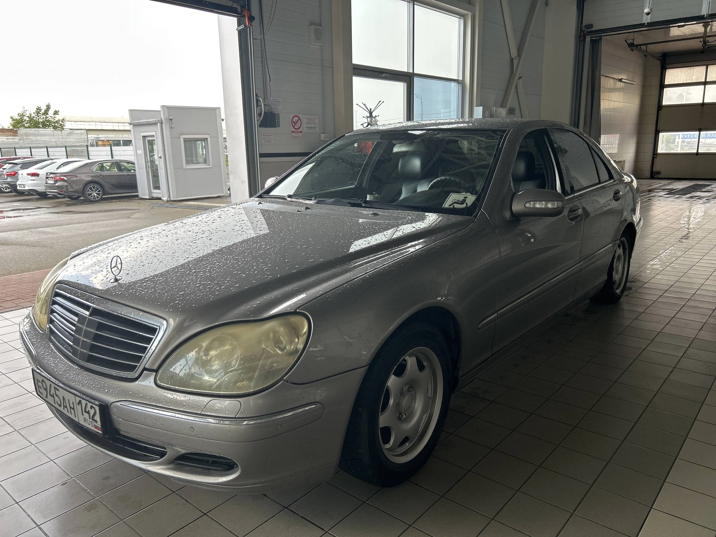 Внешний вид автомобиля — MERCEDES S-CLASS