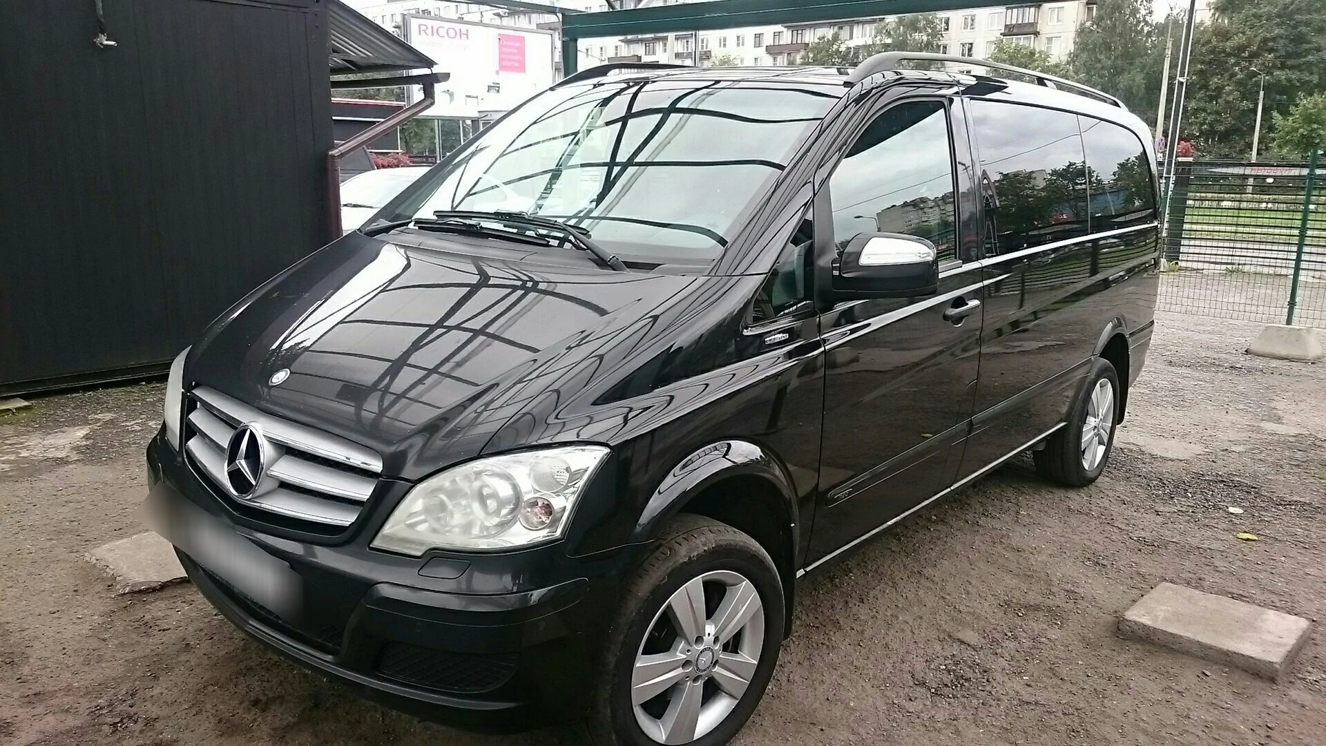 Внешний вид автомобиля — MERCEDES V-CLASS