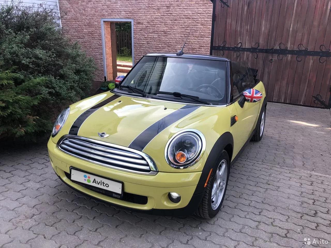 Внешний вид автомобиля — MINI CABRIO