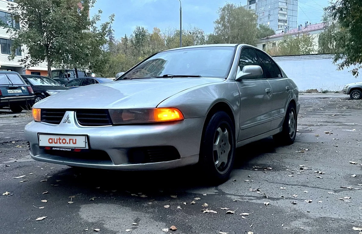 Внешний вид автомобиля — MITSUBISHI GALANT