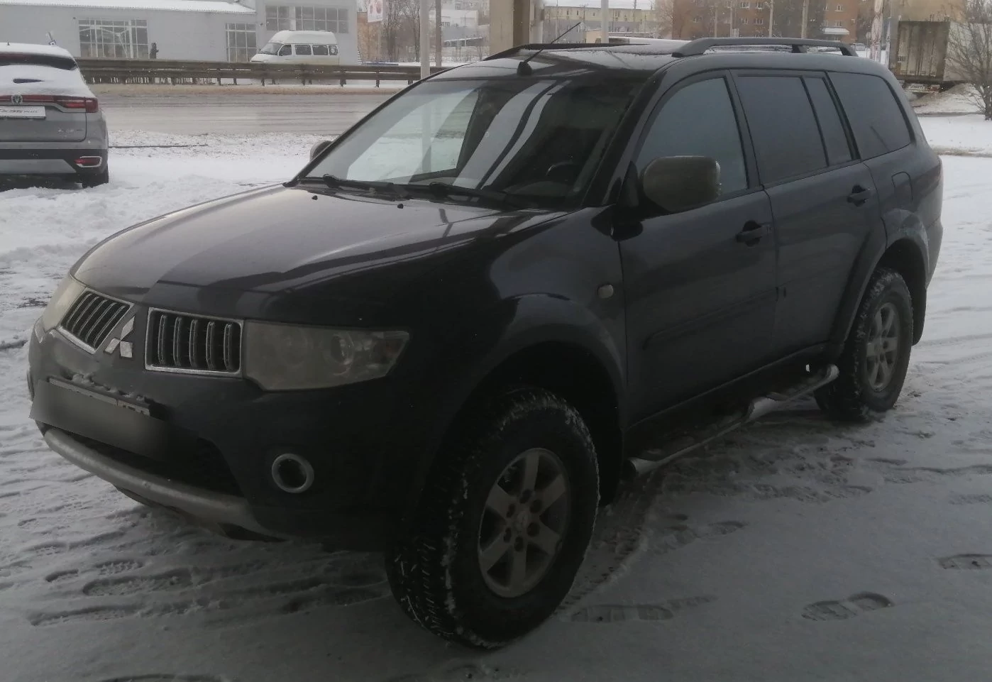 Внешний вид автомобиля — MITSUBISHI PAJERO SPORT