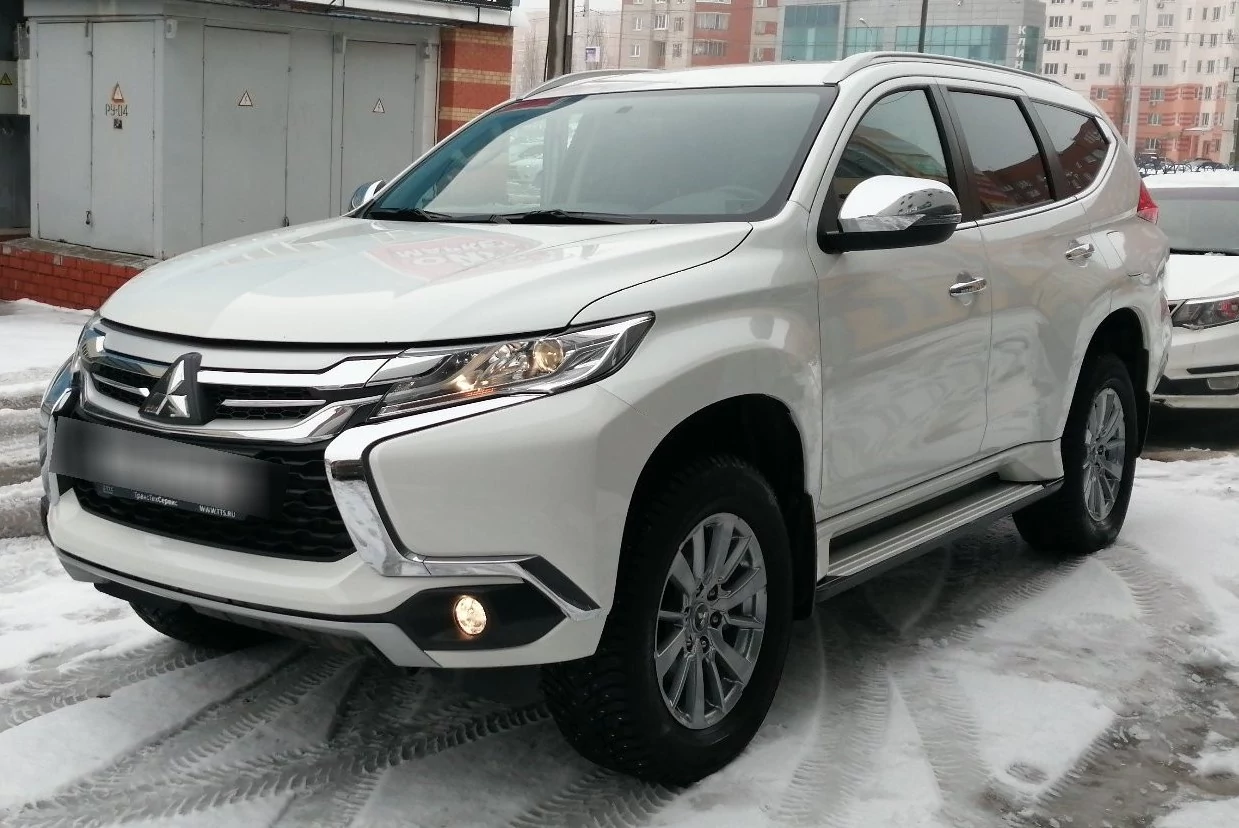 Внешний вид автомобиля — MITSUBISHI PAJERO SPORT