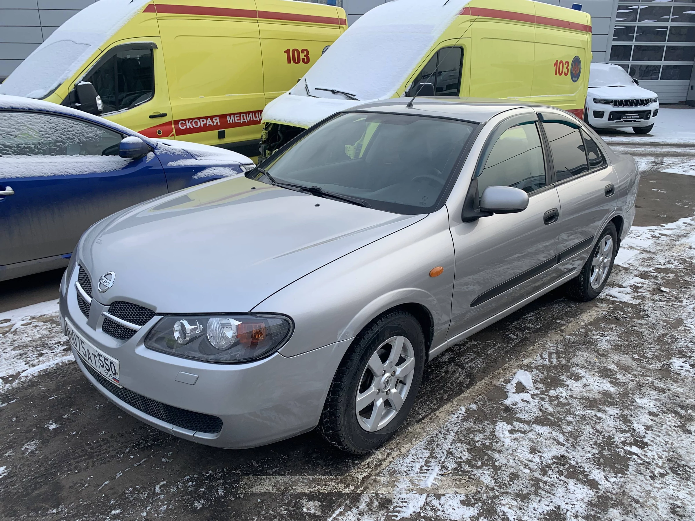 Внешний вид автомобиля — NISSAN ALMERA