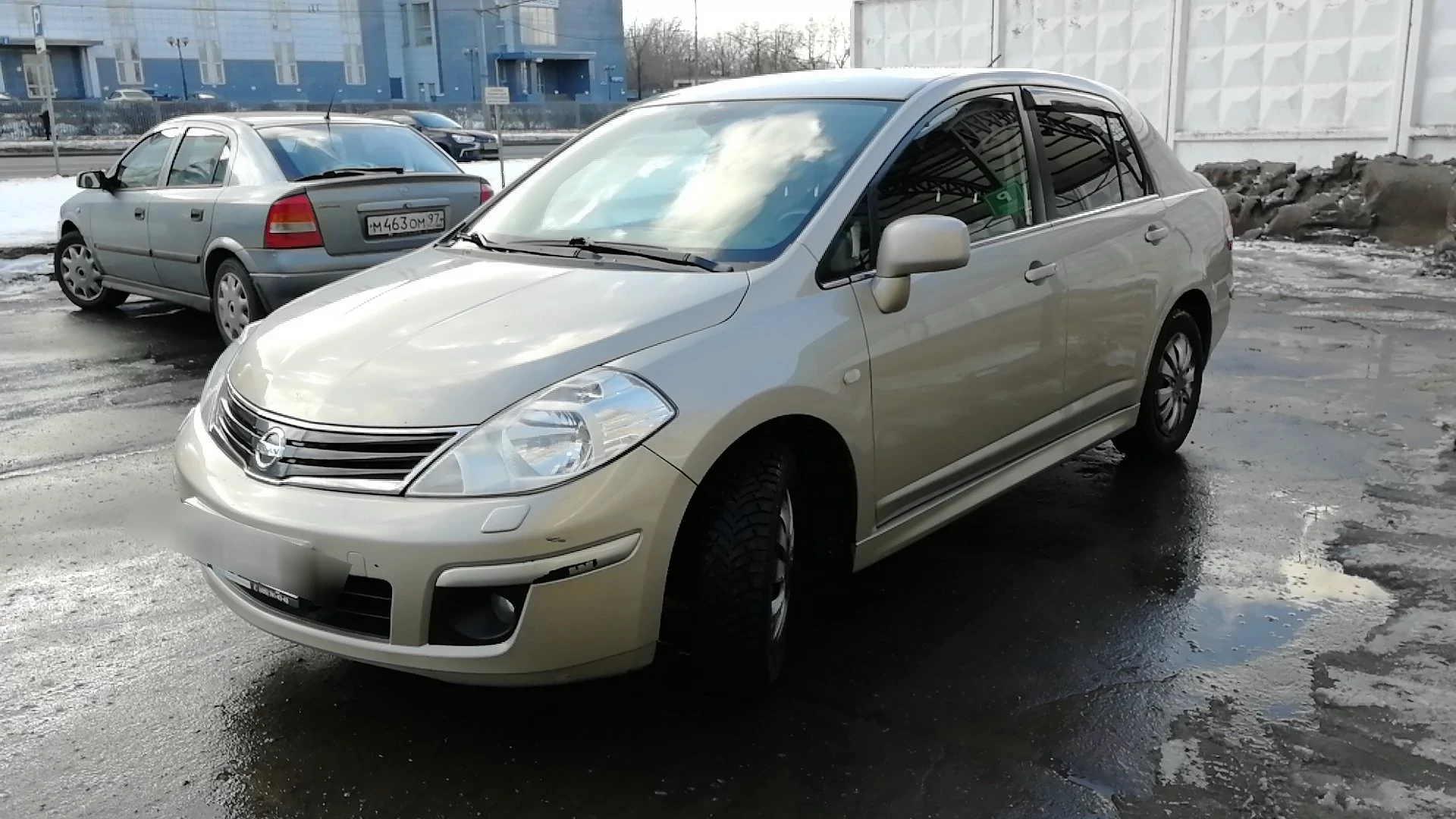 Внешний вид автомобиля — NISSAN TIIDA