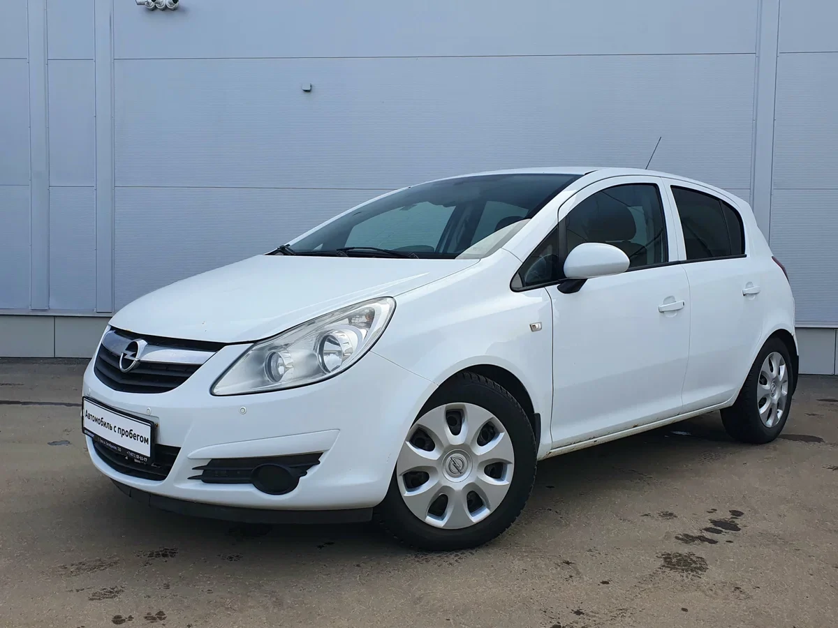 Внешний вид автомобиля — OPEL CORSA