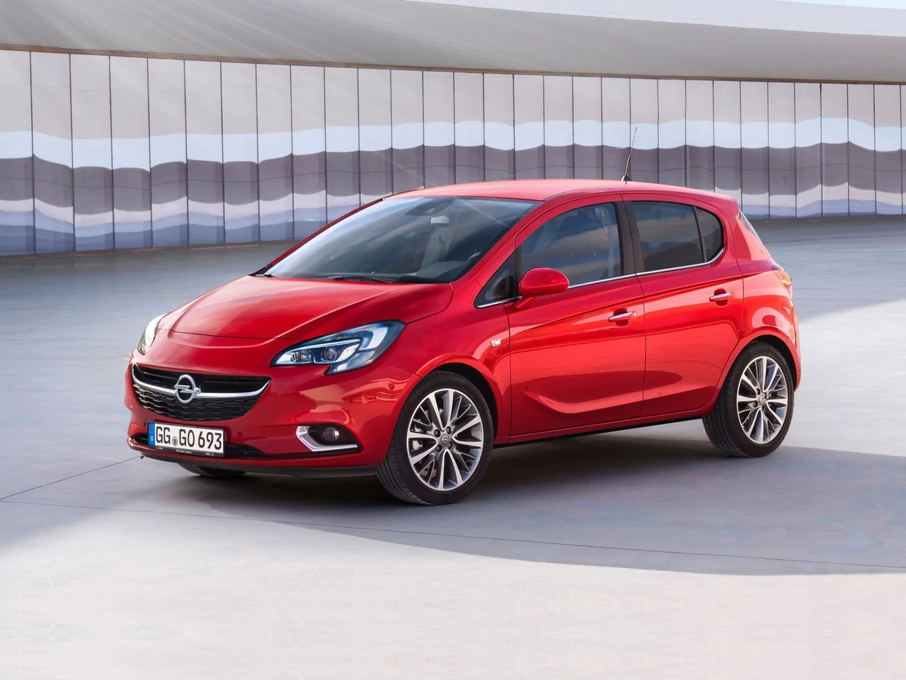Внешний вид автомобиля — OPEL CORSA