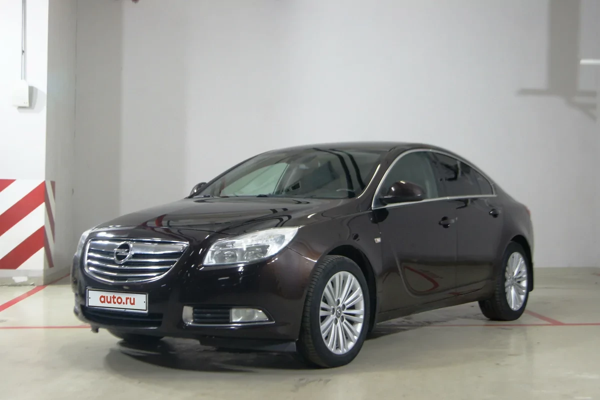 Внешний вид автомобиля — OPEL INSIGNIA