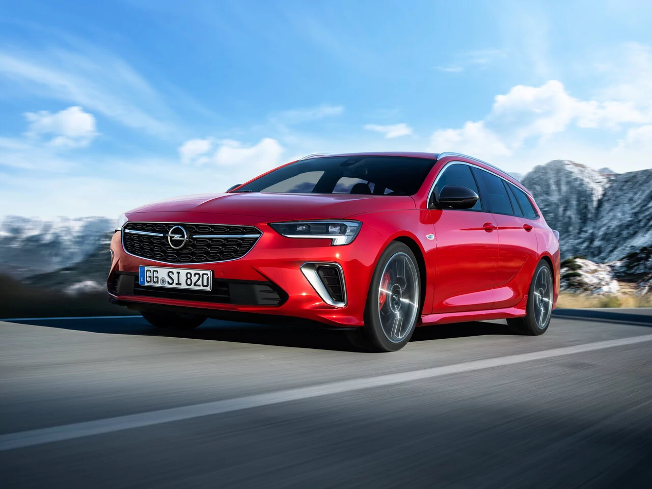 Внешний вид автомобиля — OPEL INSIGNIA