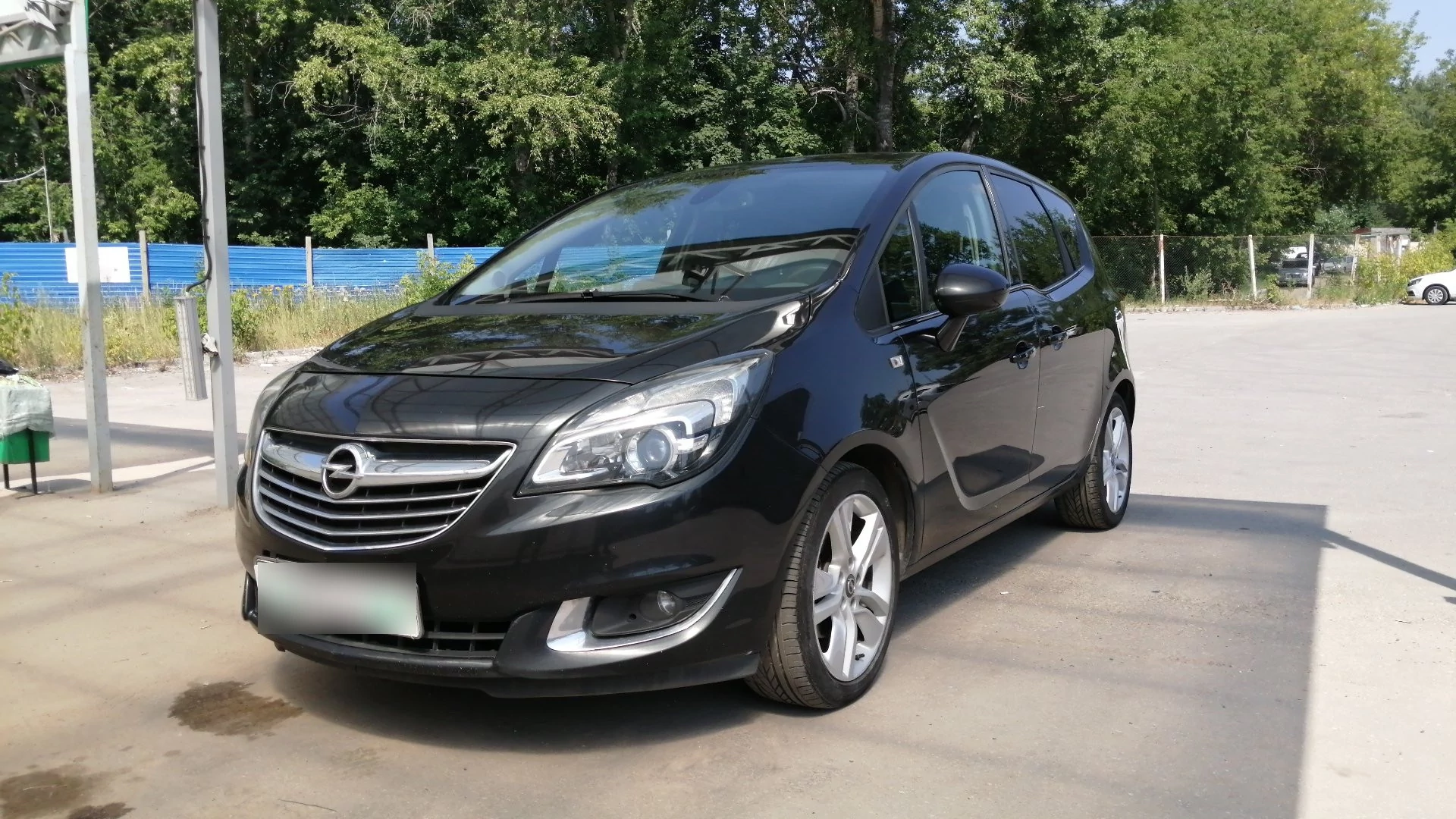 Внешний вид автомобиля — OPEL MERIVA