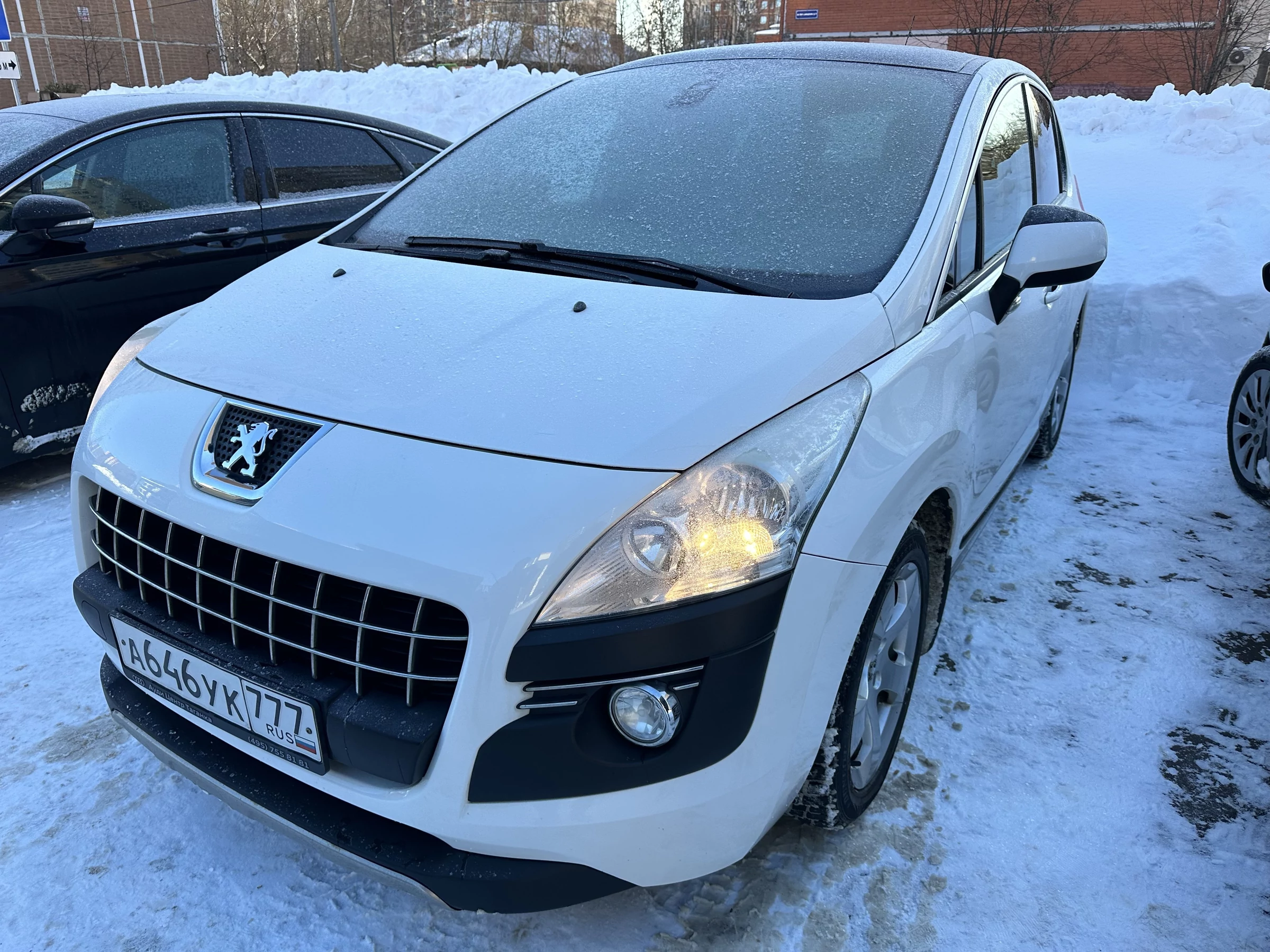 Внешний вид автомобиля — PEUGEOT 3008