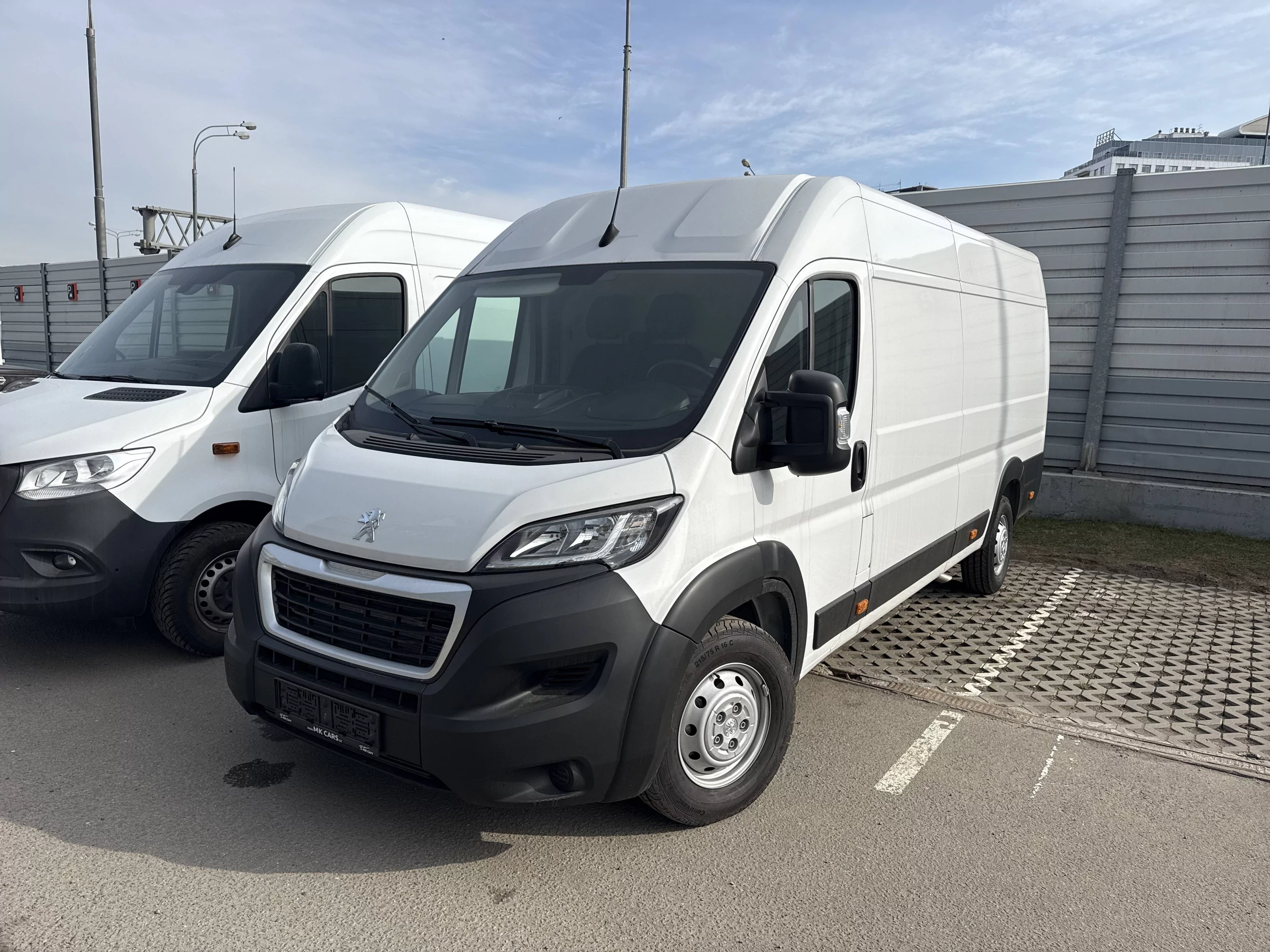 Внешний вид автомобиля — PEUGEOT BOXER
