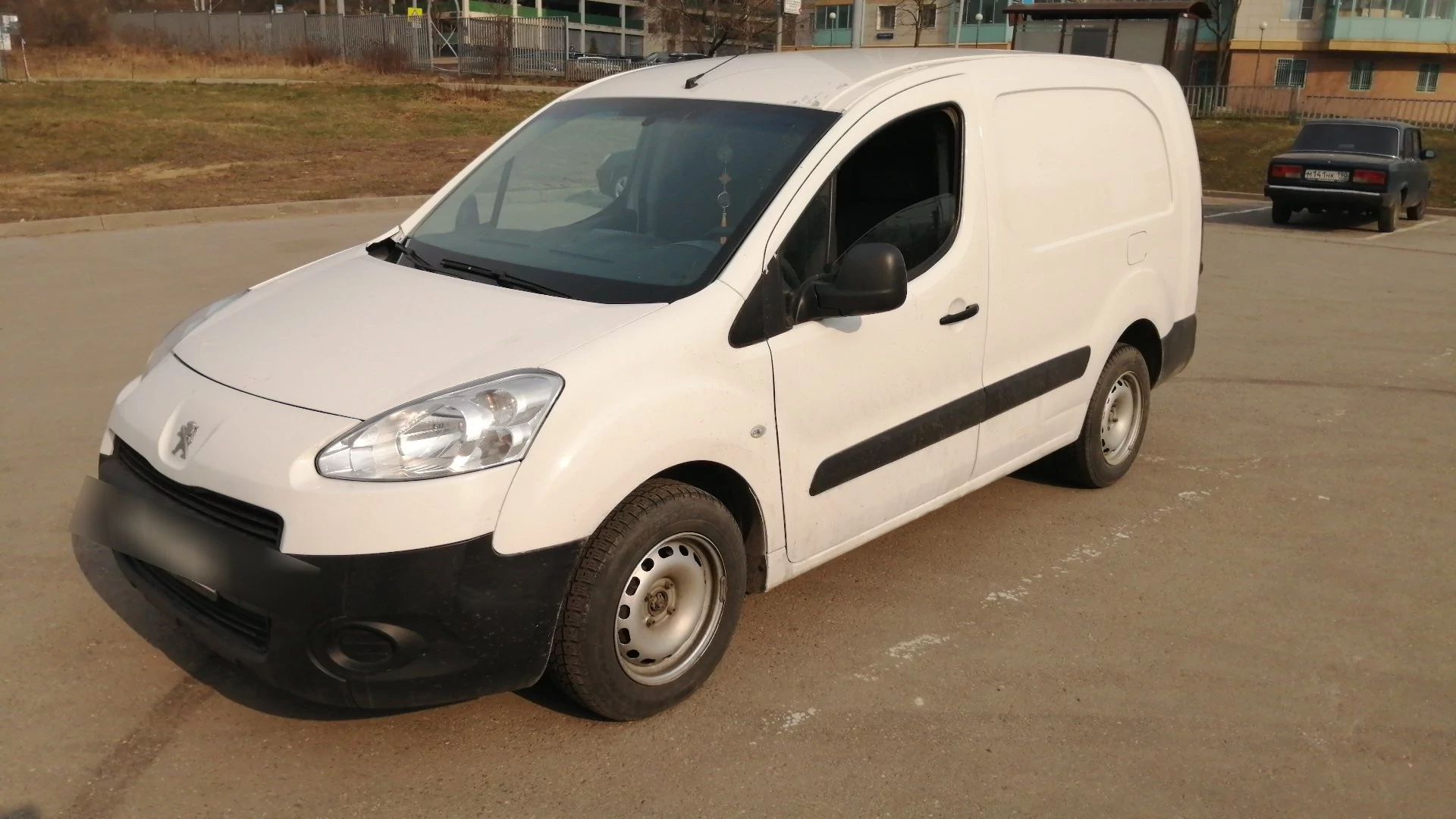 Внешний вид автомобиля — PEUGEOT PARTNER