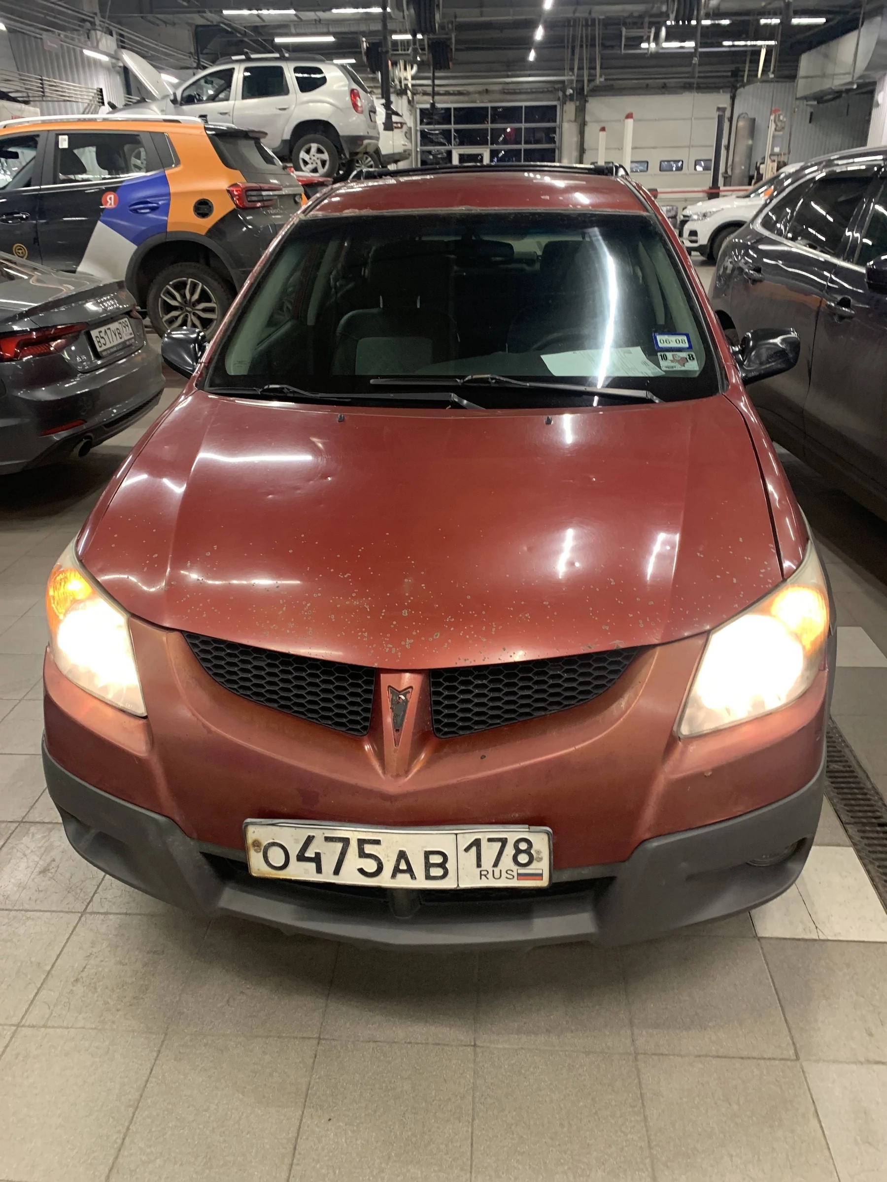 Внешний вид автомобиля — PONTIAC VIBE