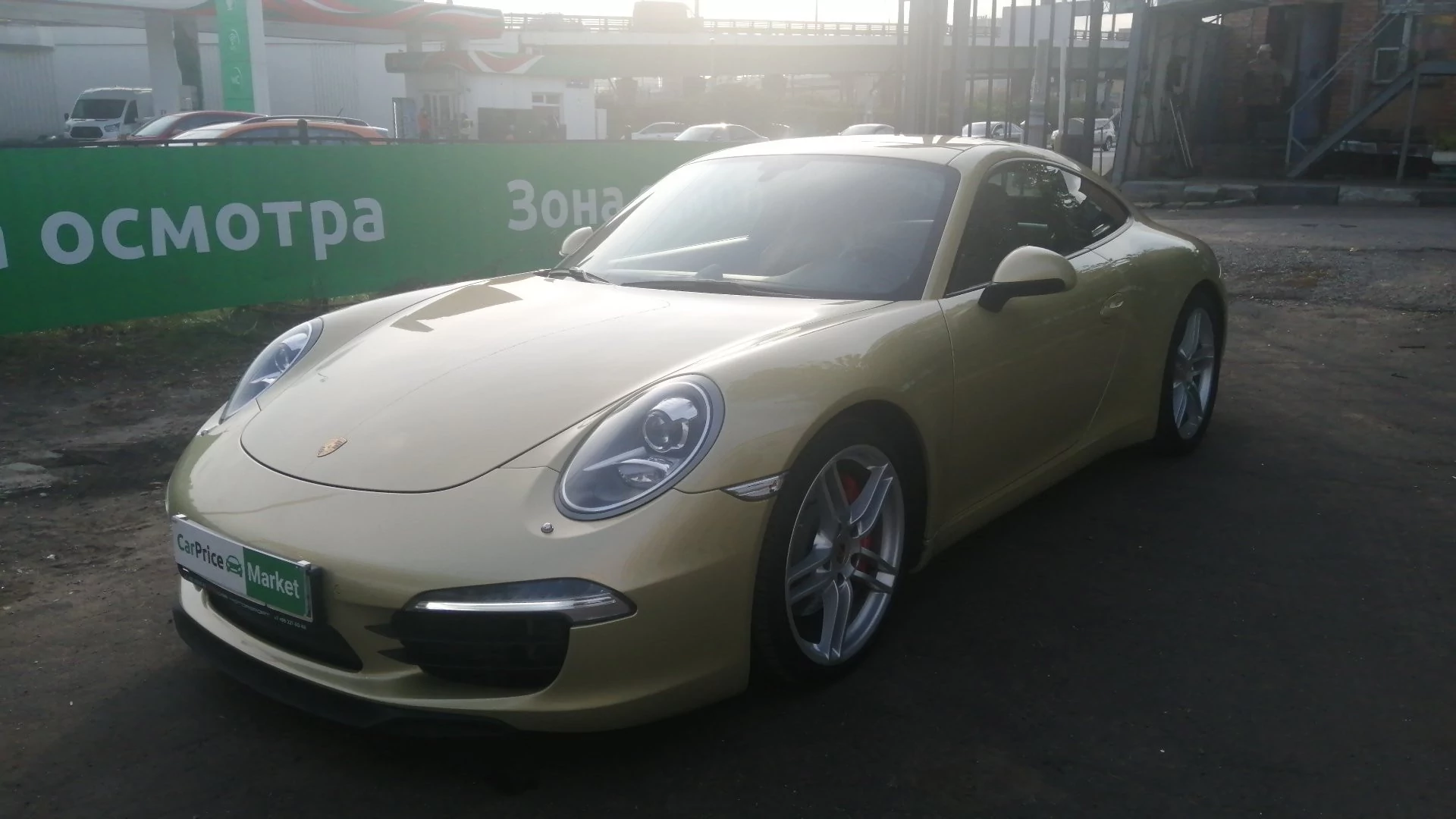 Внешний вид автомобиля — PORSCHE 911