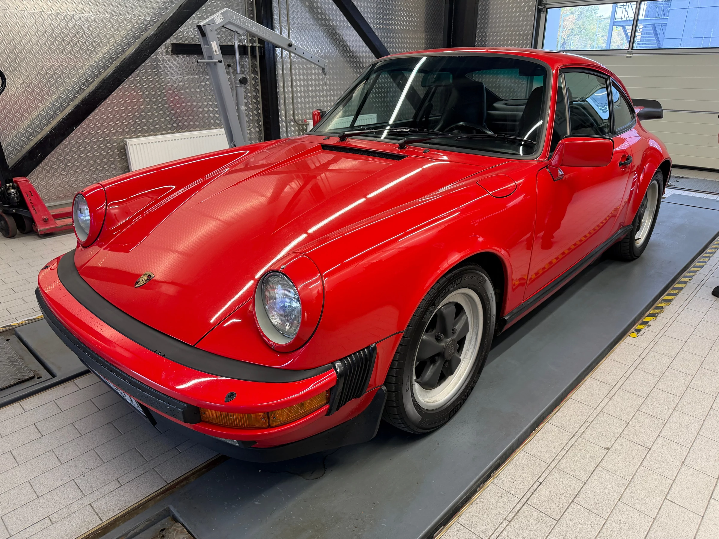 Внешний вид автомобиля — PORSCHE Carrera Coupe