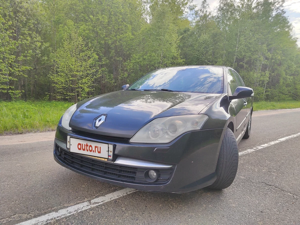 Внешний вид автомобиля — RENAULT LAGUNA