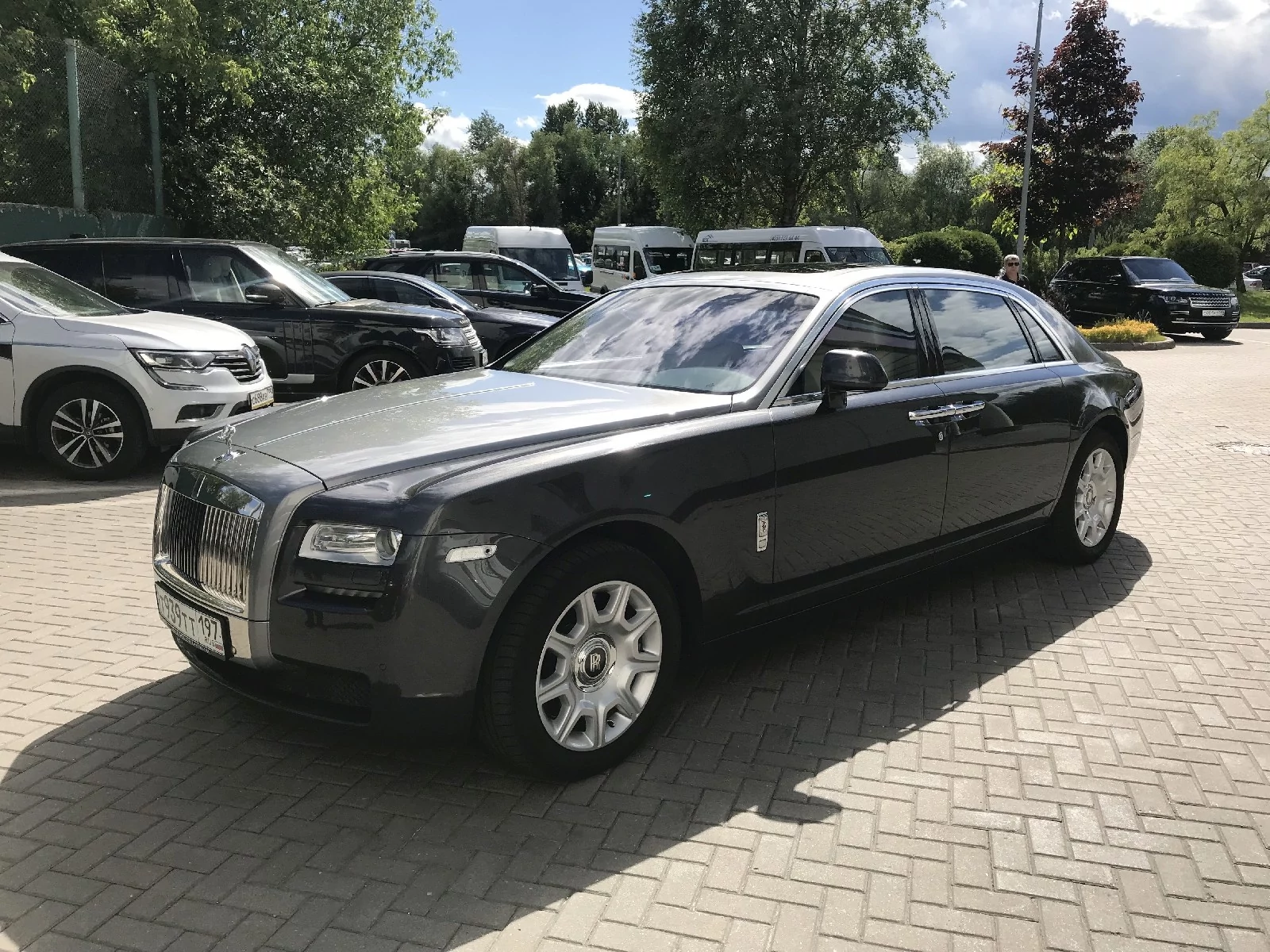 Внешний вид автомобиля — Rolls-Royce GHOST