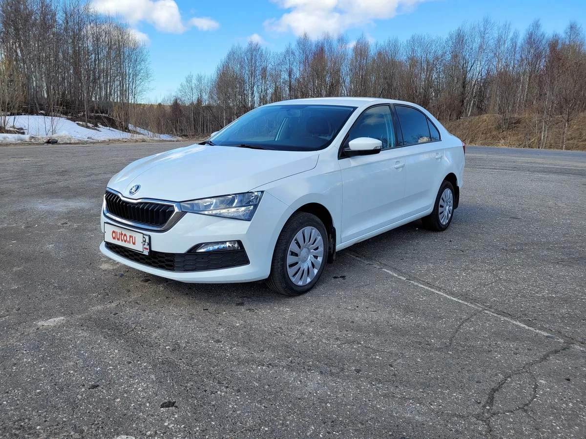 Внешний вид автомобиля — SKODA RAPID