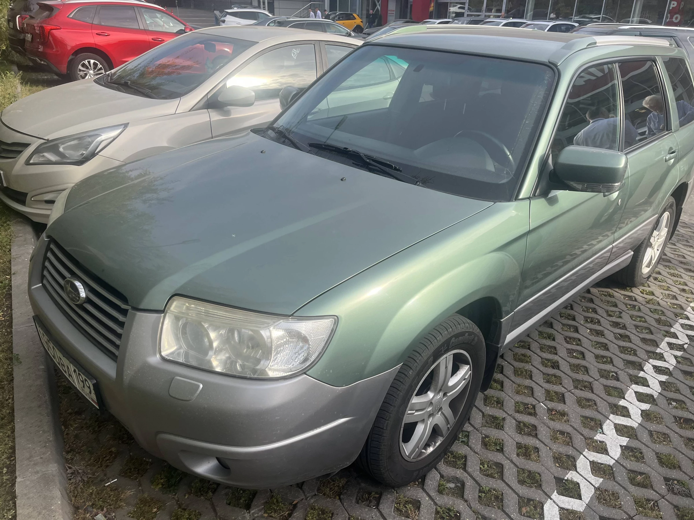 Внешний вид автомобиля — SUBARU FORESTER