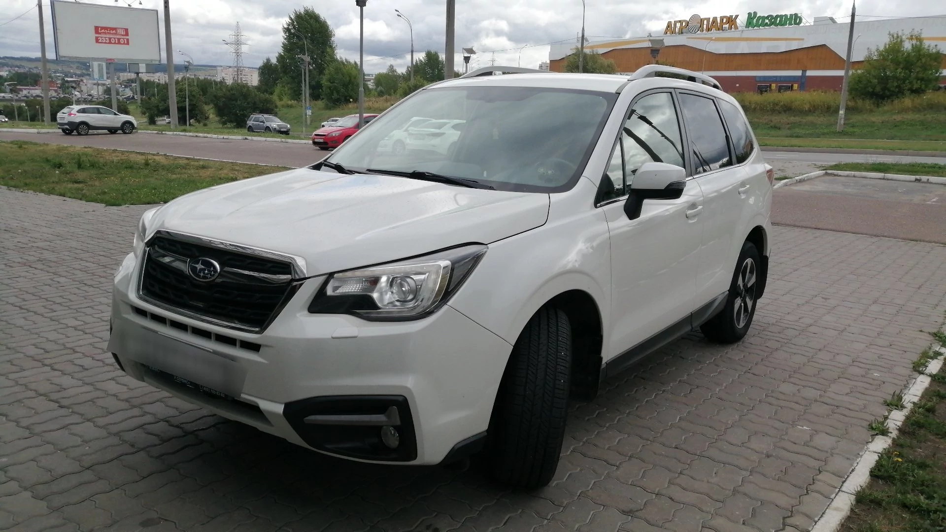 Внешний вид автомобиля — SUBARU FORESTER