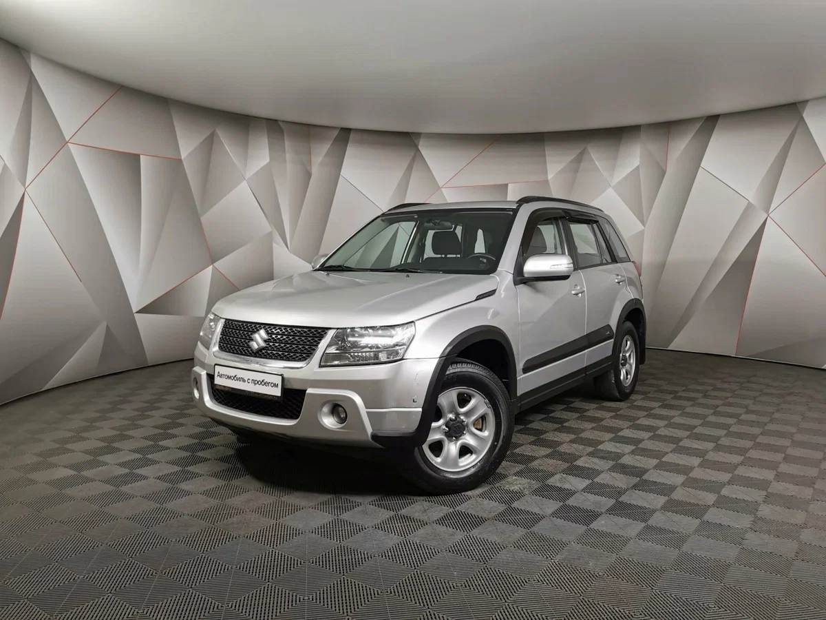 Внешний вид автомобиля — SUZUKI GRAND VITARA