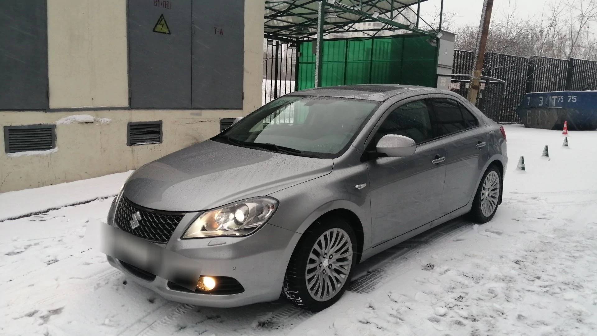 Внешний вид автомобиля — SUZUKI KIZASHI